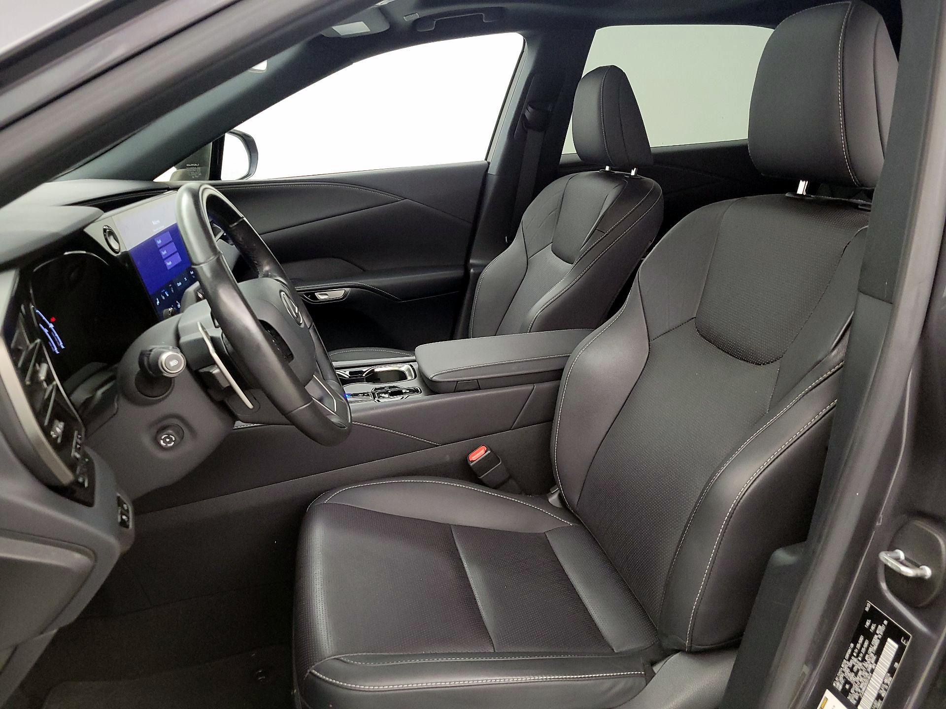 Thumbnail: 2024 Lexus RX - 11