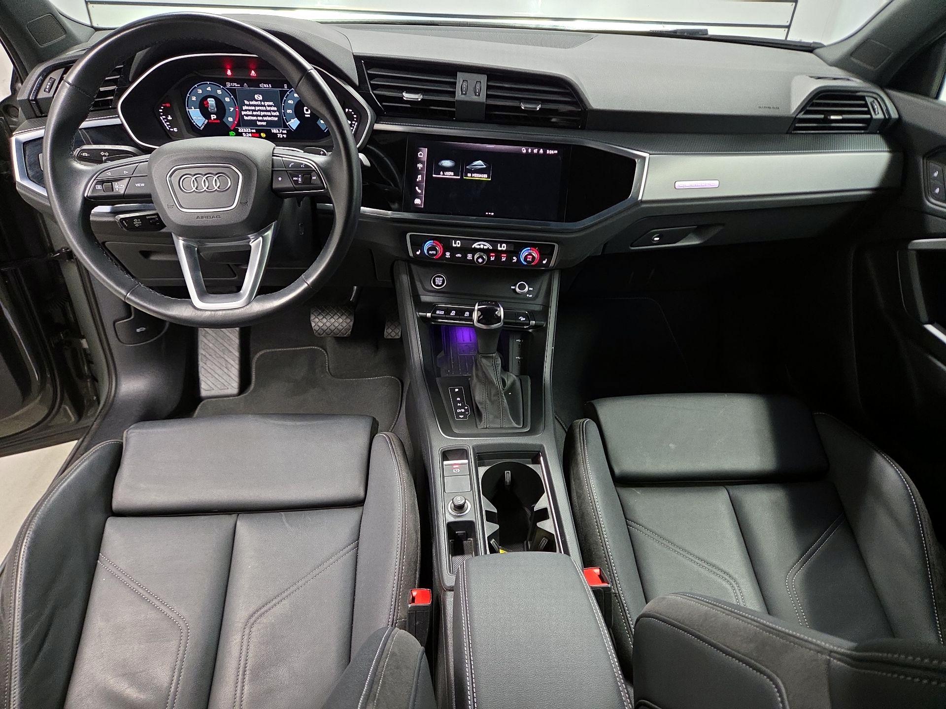 Thumbnail: 2023 Audi Q3 - 9
