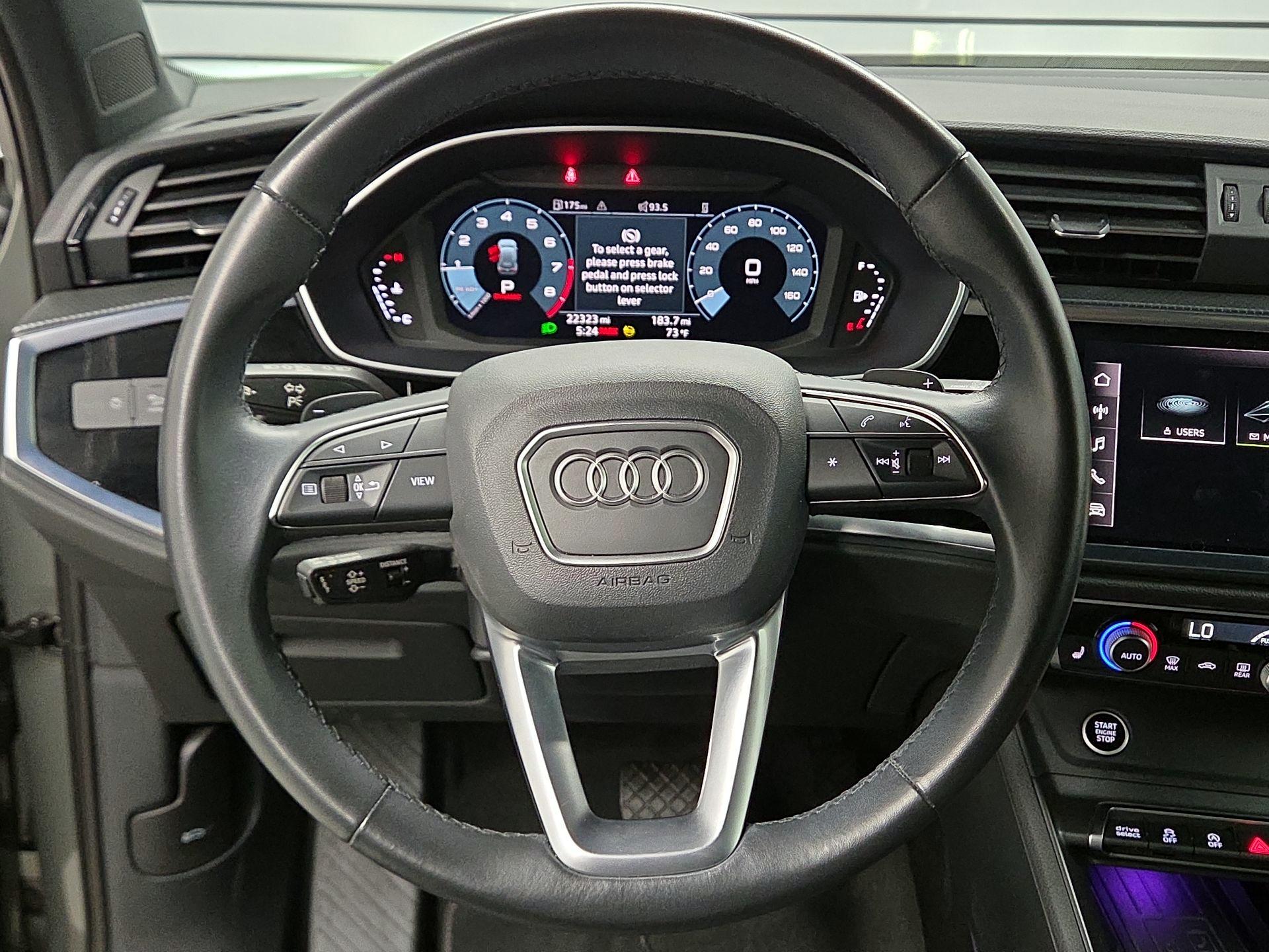 Thumbnail: 2023 Audi Q3 - 10