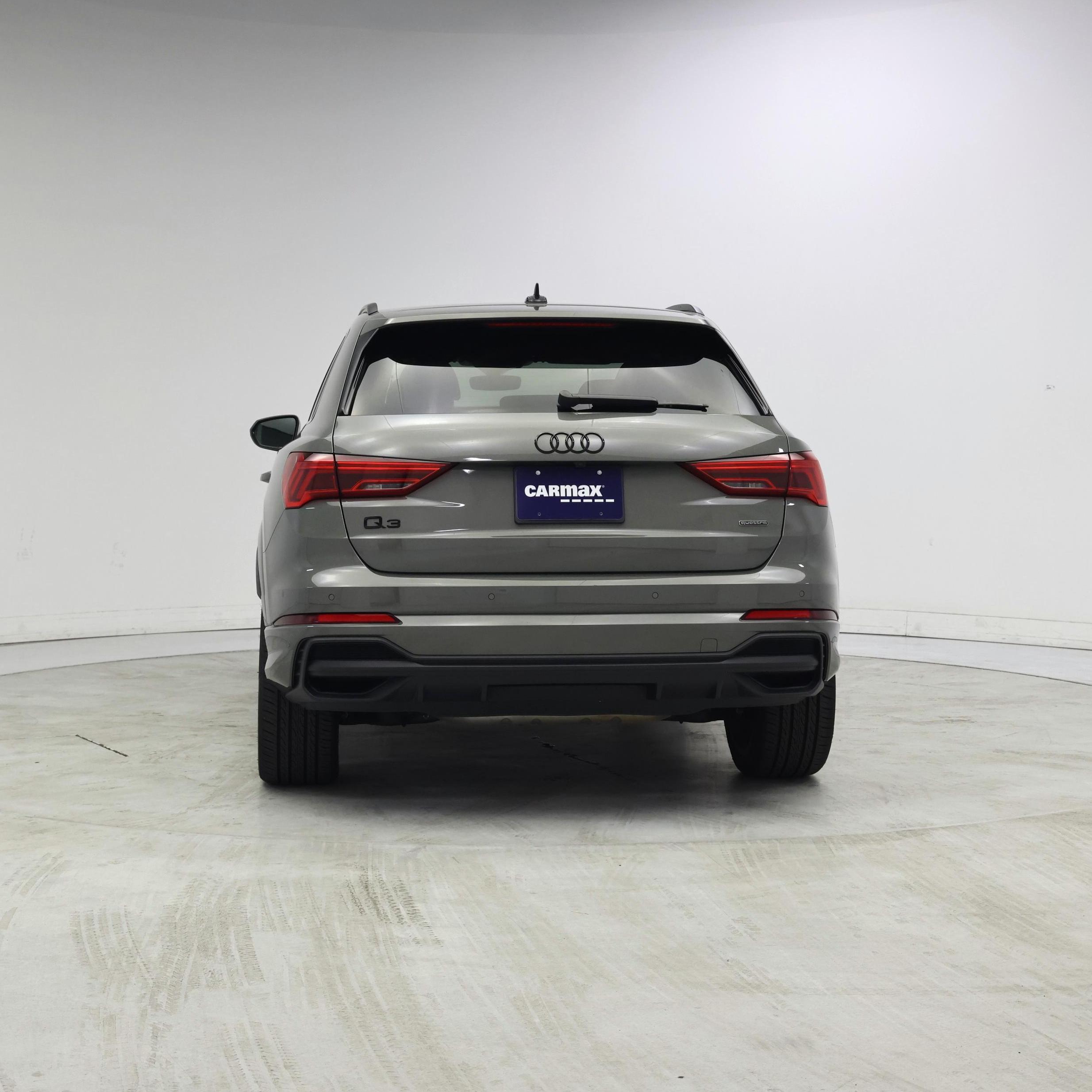 Thumbnail: 2023 Audi Q3 - 6