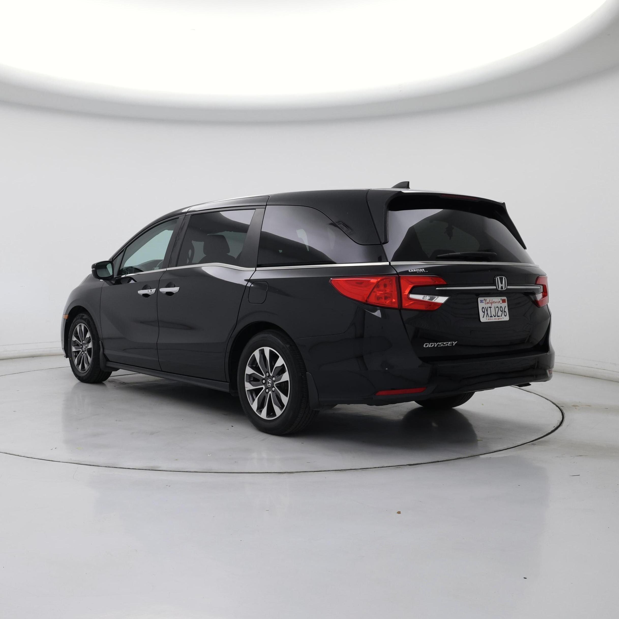 Thumbnail: 2023 Honda Odyssey - 2