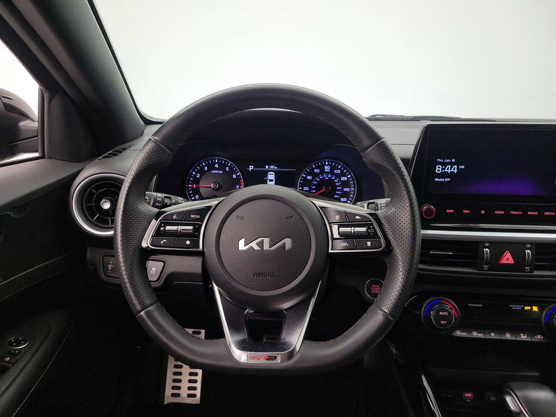 Thumbnail: 2024 Kia Forte - 10