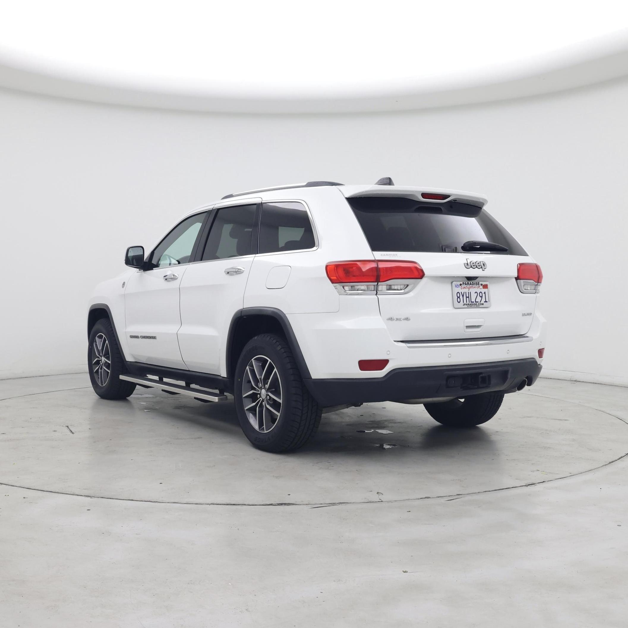 Thumbnail: 2018 Jeep Grand Cherokee - 2