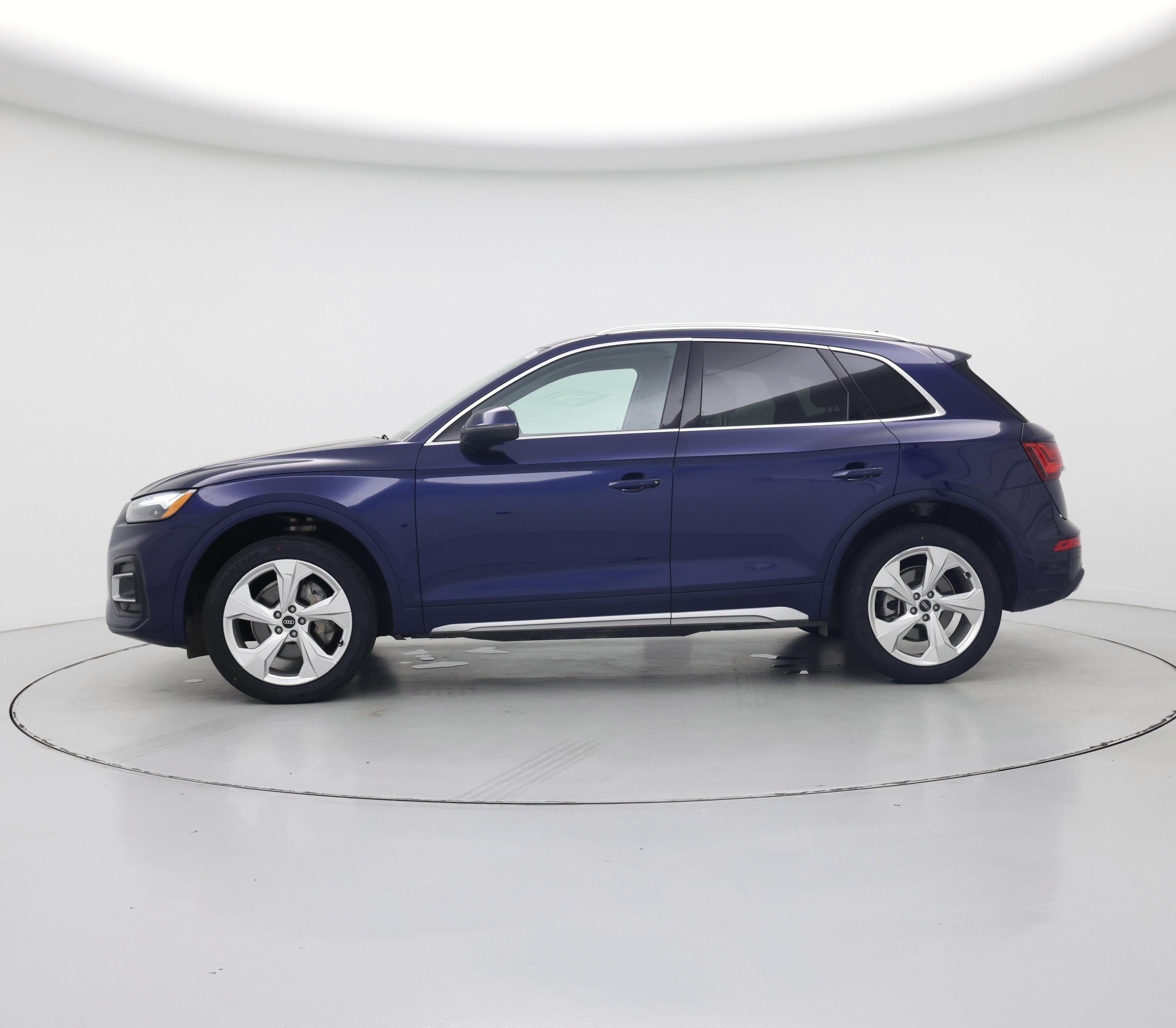Thumbnail: 2021 Audi Q5 - 3