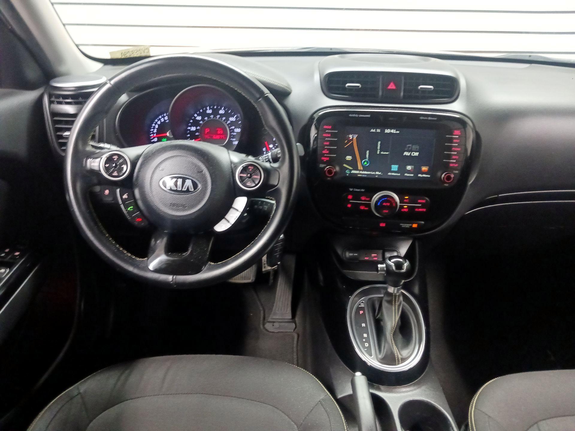 Thumbnail: 2016 Kia Soul - 9