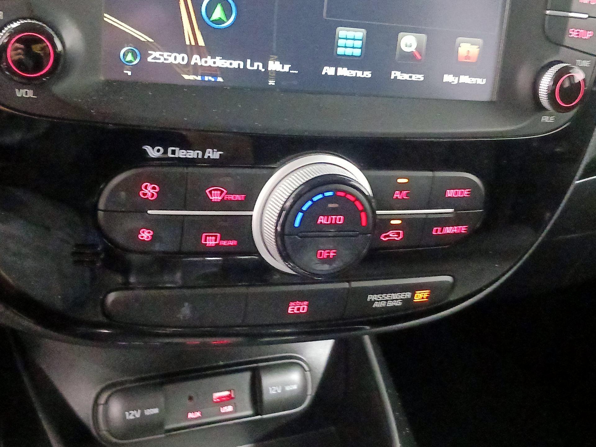Thumbnail: 2016 Kia Soul - 15