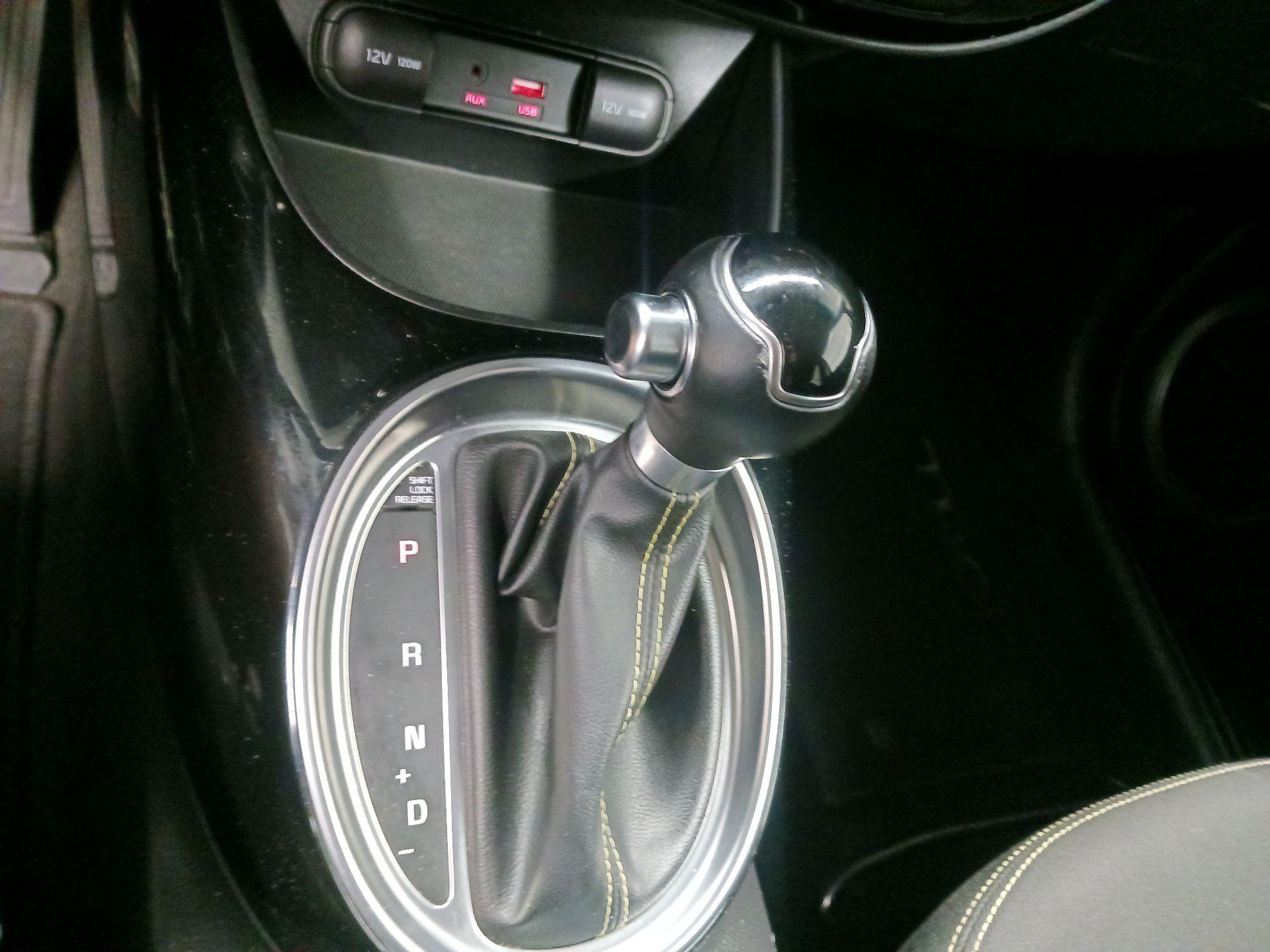 Thumbnail: 2016 Kia Soul - 16