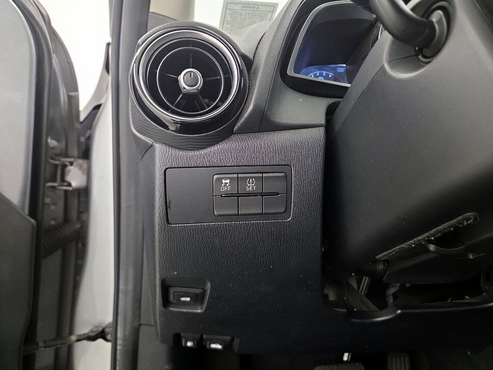 2016 Scion iA Base - Photo 14