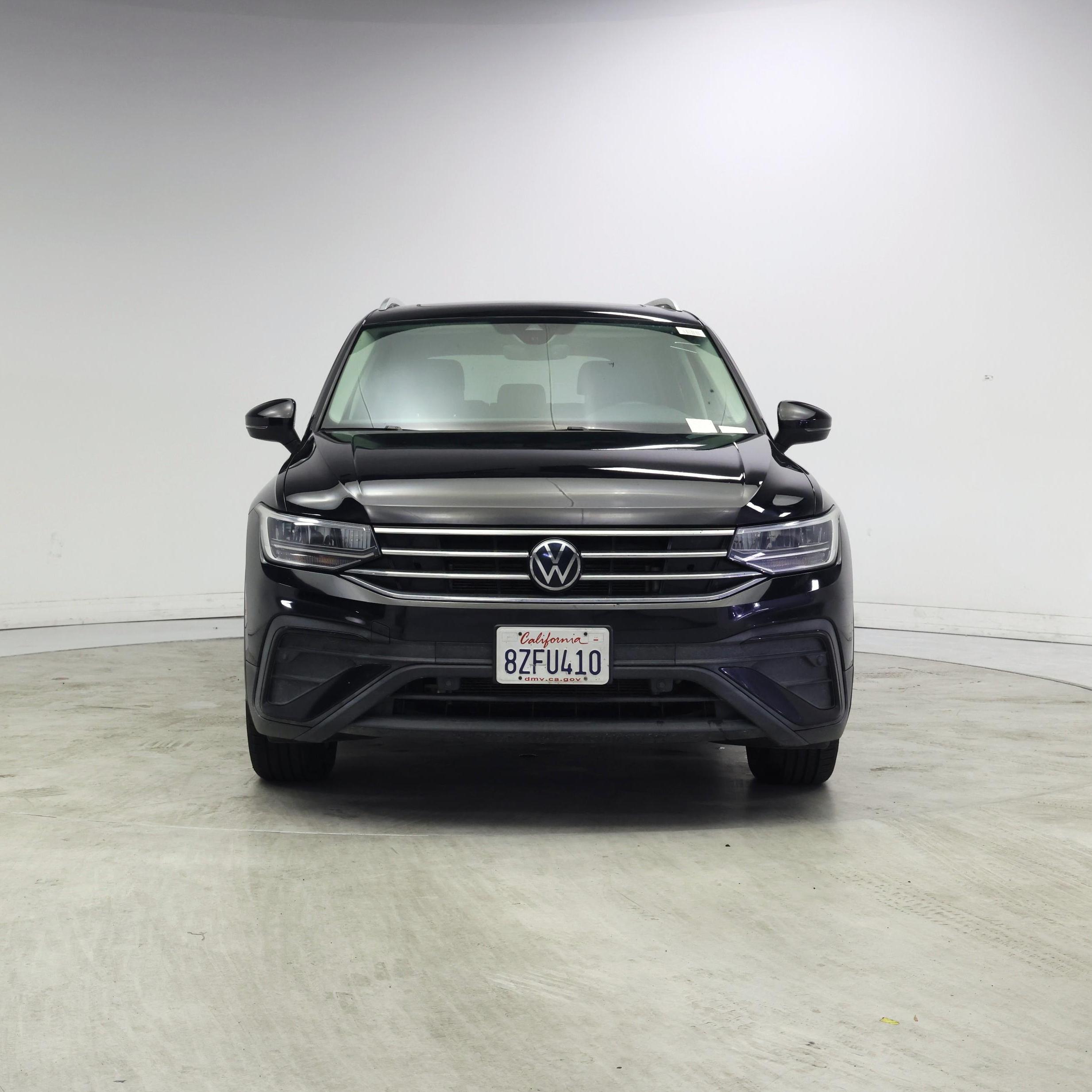 Thumbnail: 2022 Volkswagen Tiguan - 5