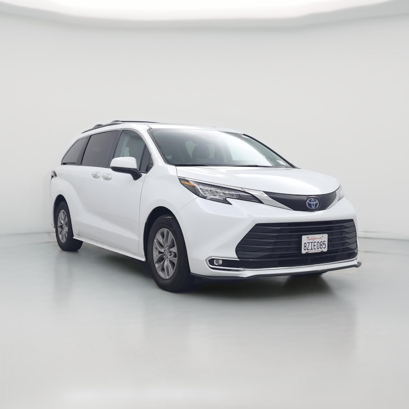 2022 Toyota Sienna Hybrid XLE