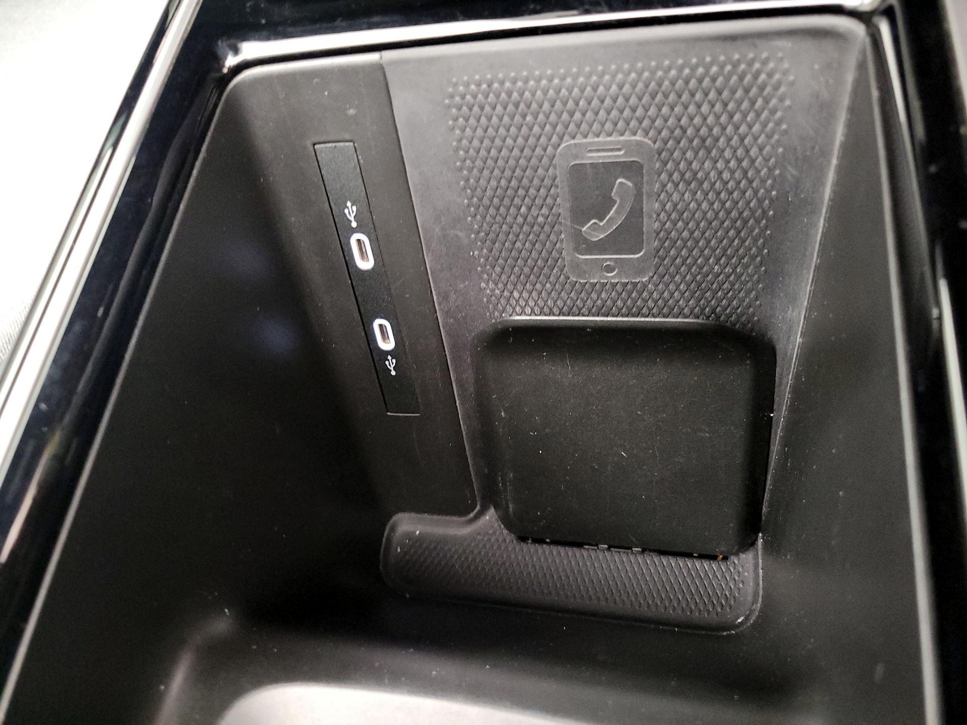 Thumbnail: 2023 Volkswagen ID.4 - 19