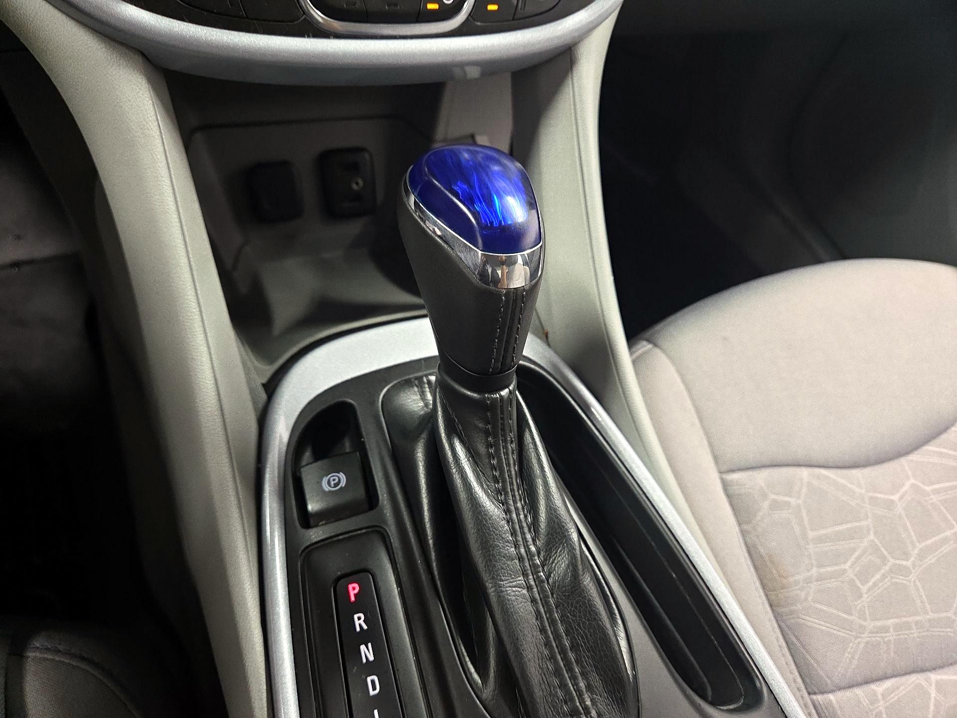 Thumbnail: 2016 Chevrolet Volt - 15