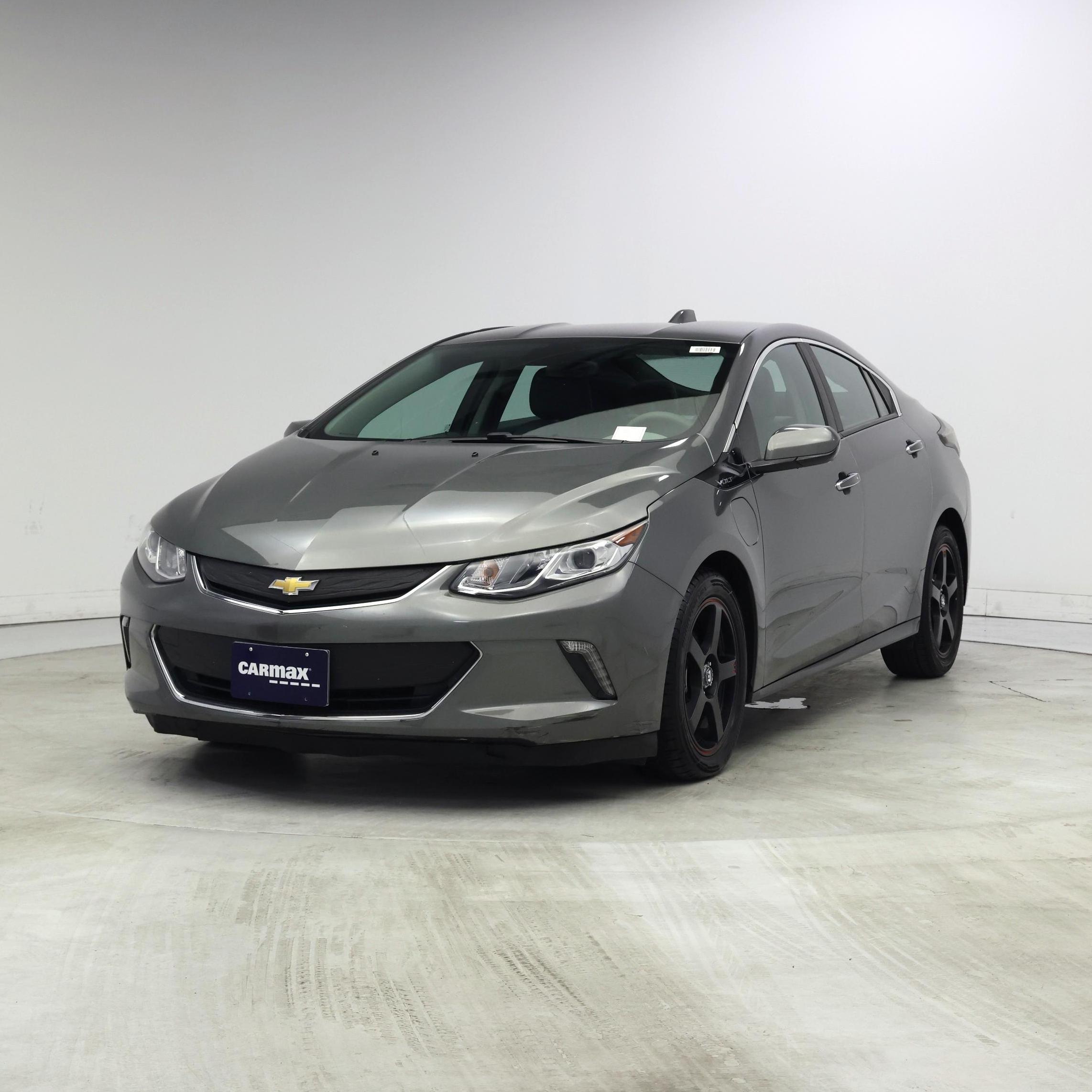 Thumbnail: 2016 Chevrolet Volt - 4