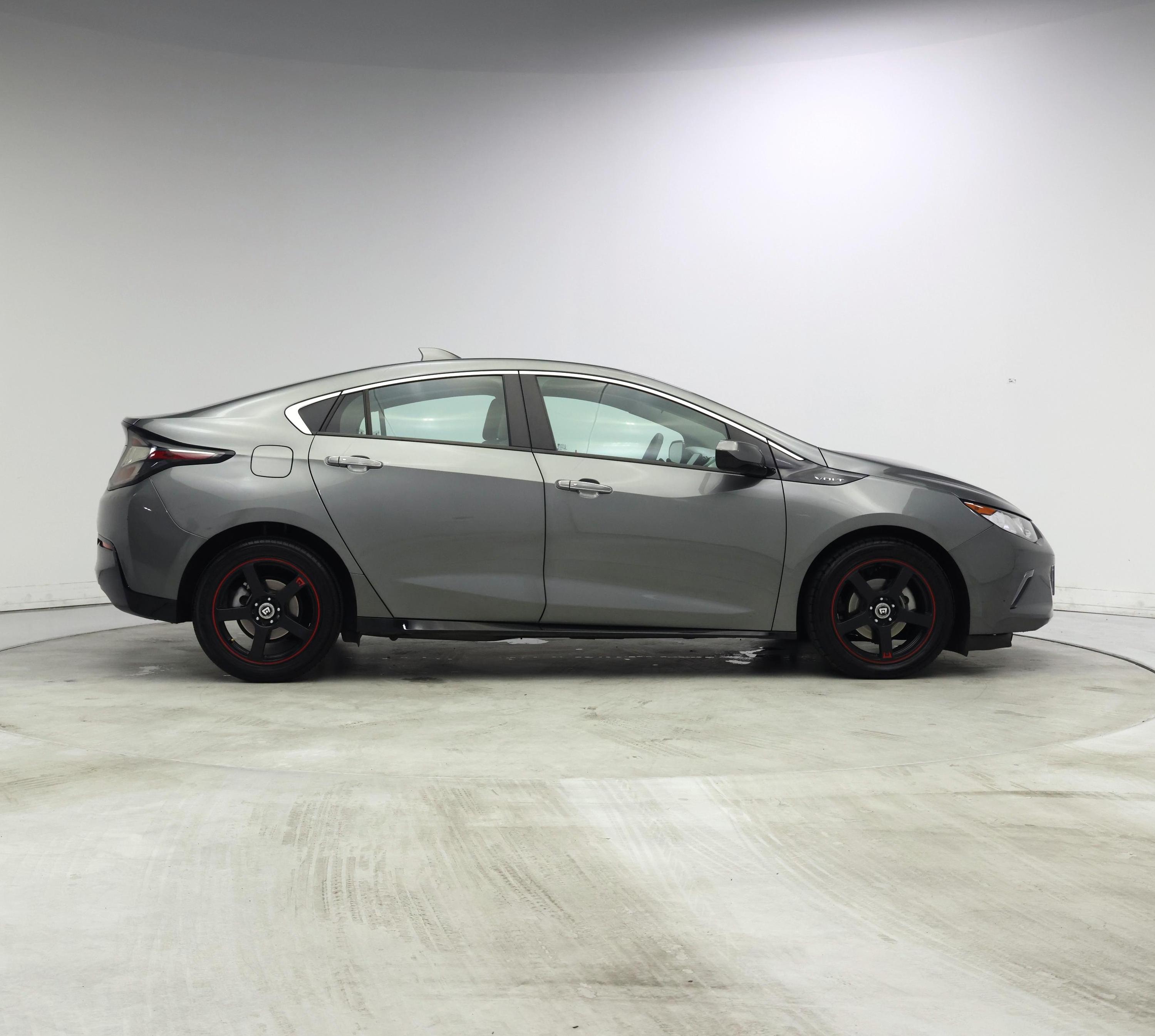 Thumbnail: 2016 Chevrolet Volt - 7