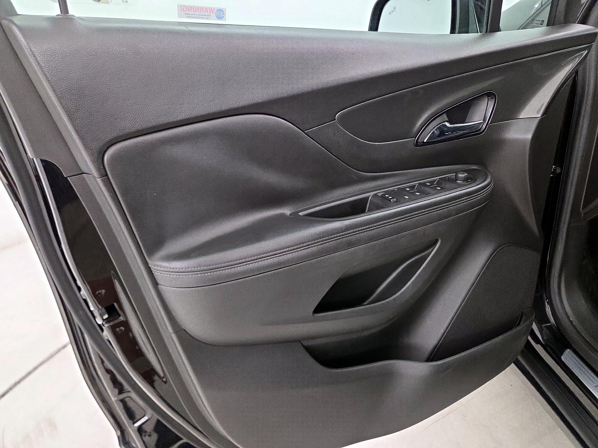 Thumbnail: 2018 Buick Encore - 13