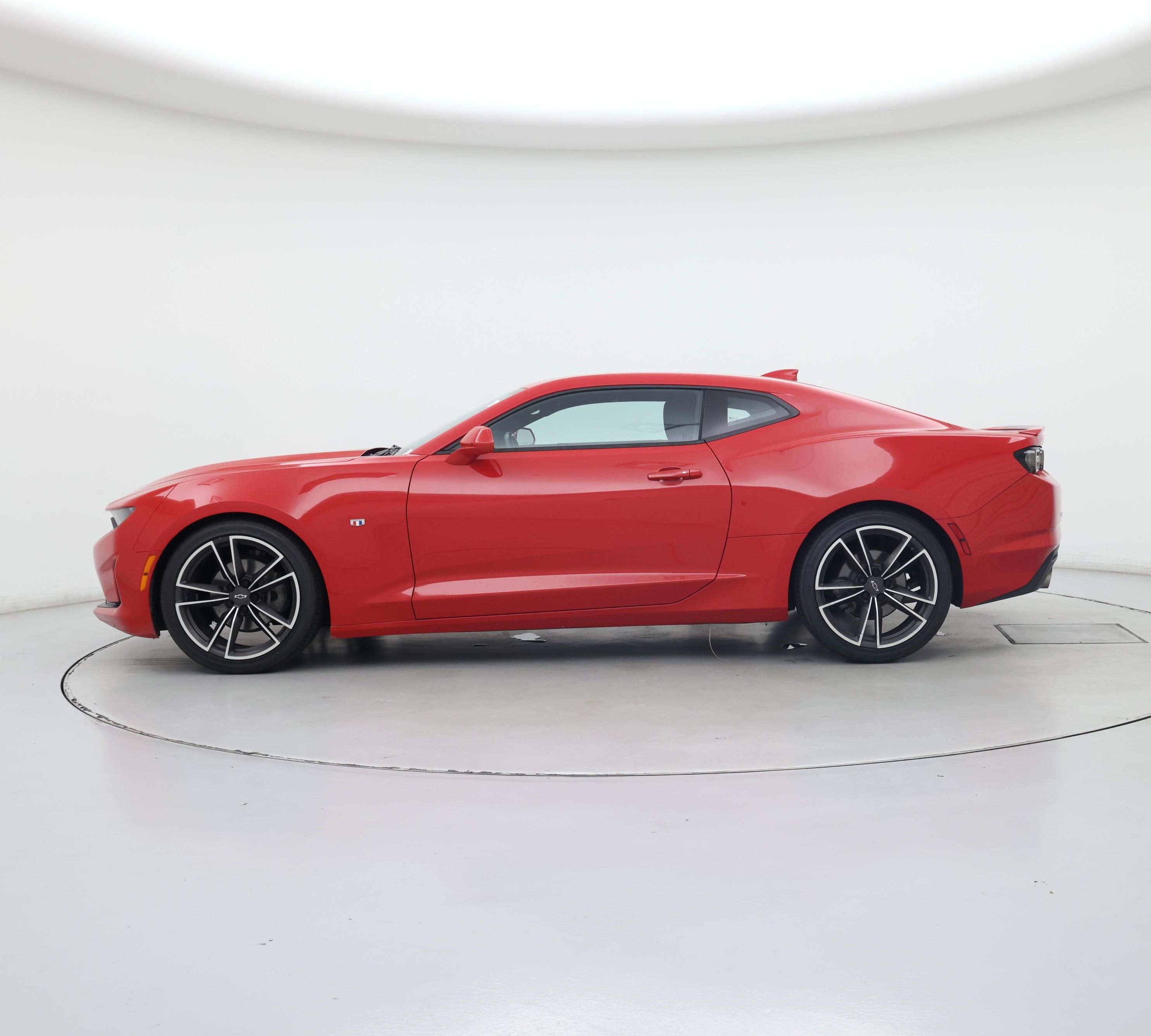 Thumbnail: 2021 Chevrolet Camaro - 3