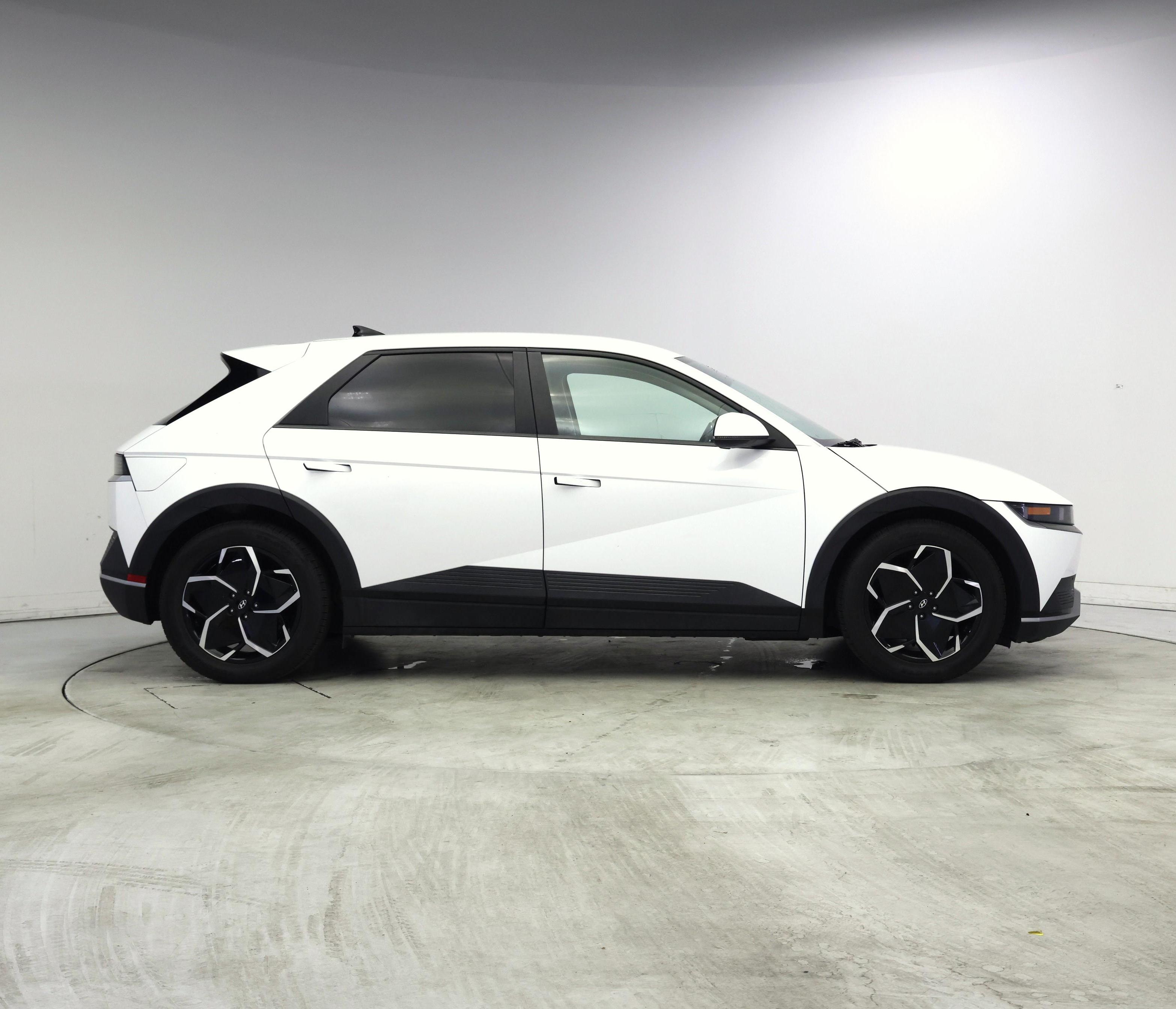 Thumbnail: 2022 Hyundai Ioniq 5 - 7