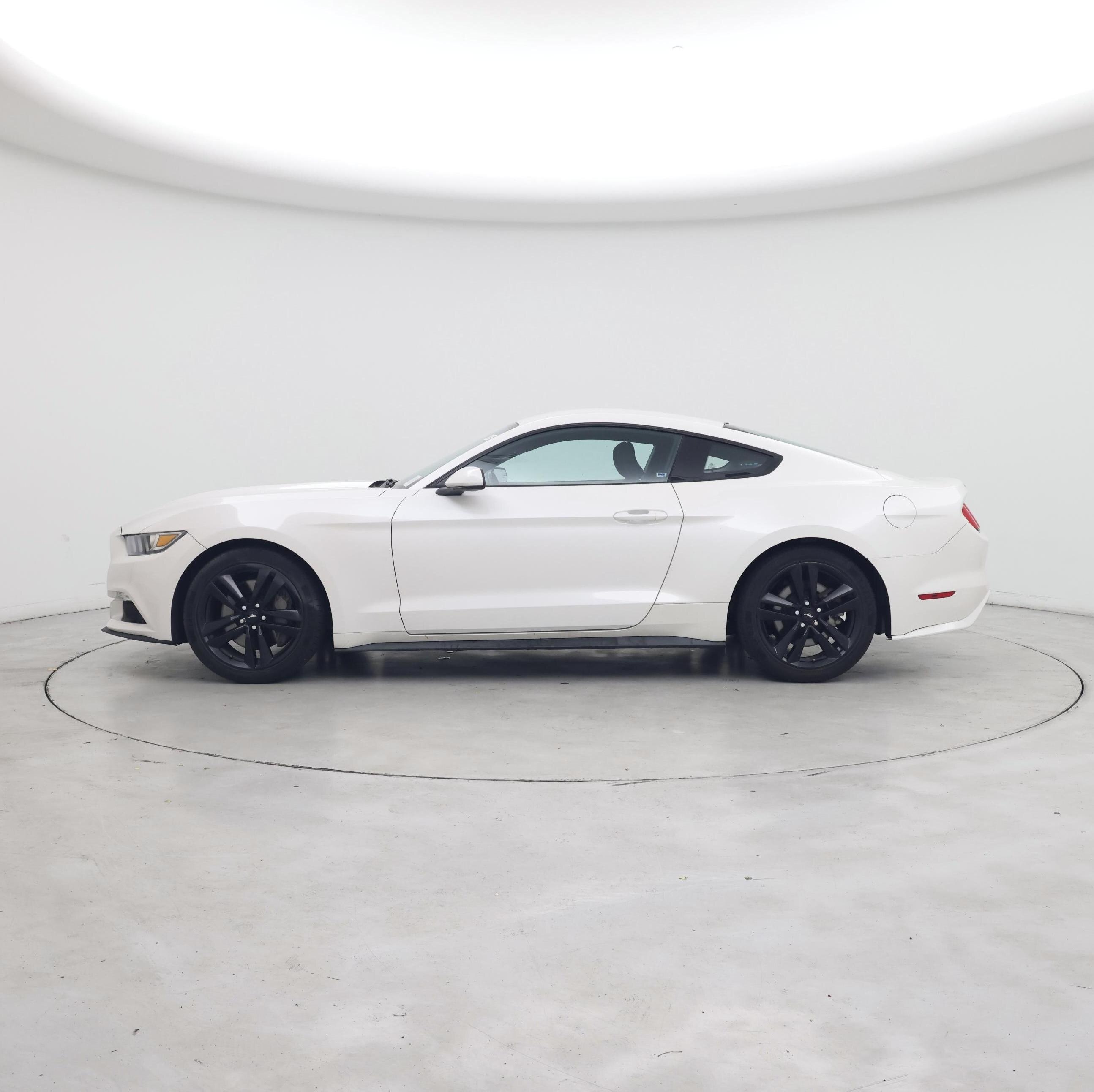Thumbnail: 2017 Ford Mustang - 3