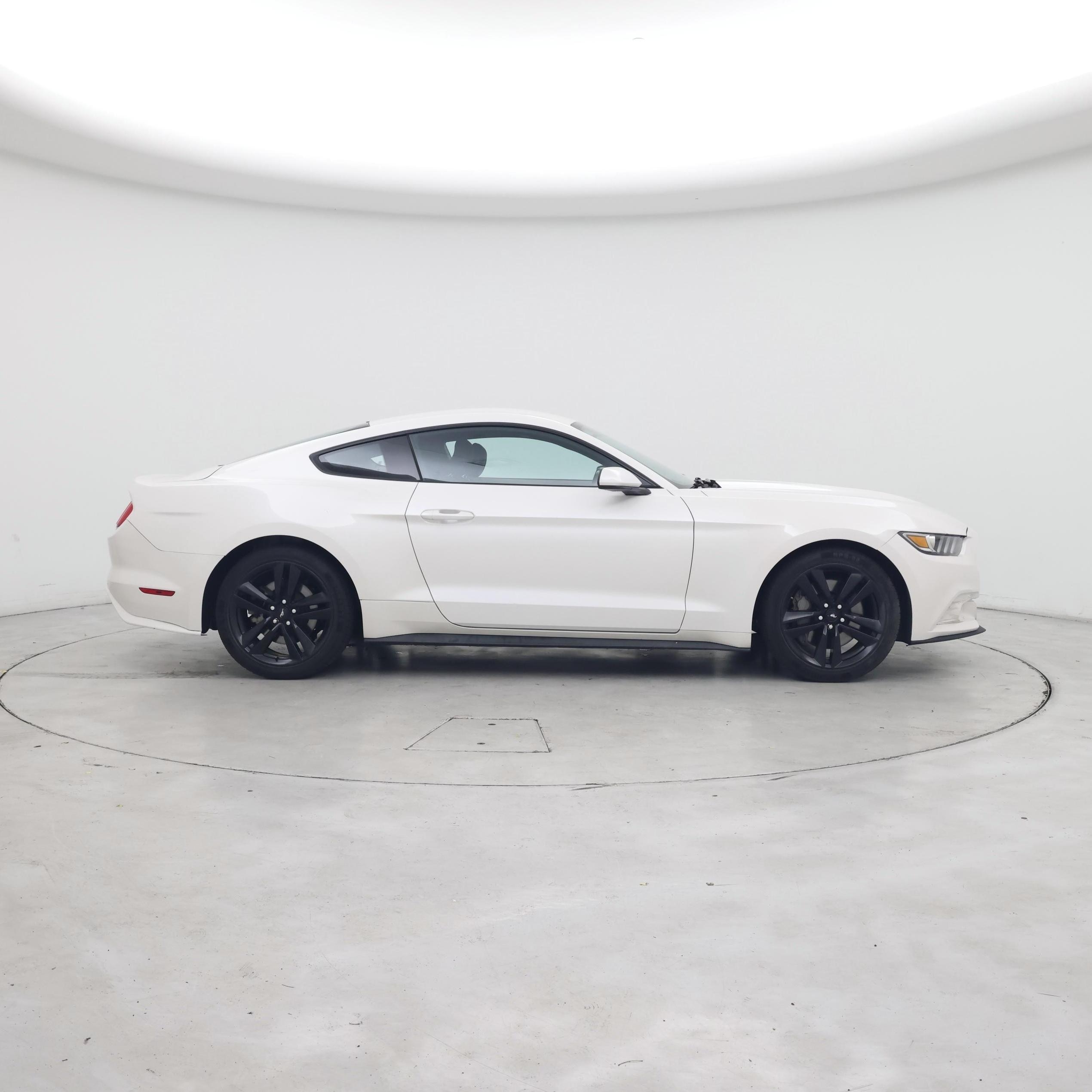 Thumbnail: 2017 Ford Mustang - 7