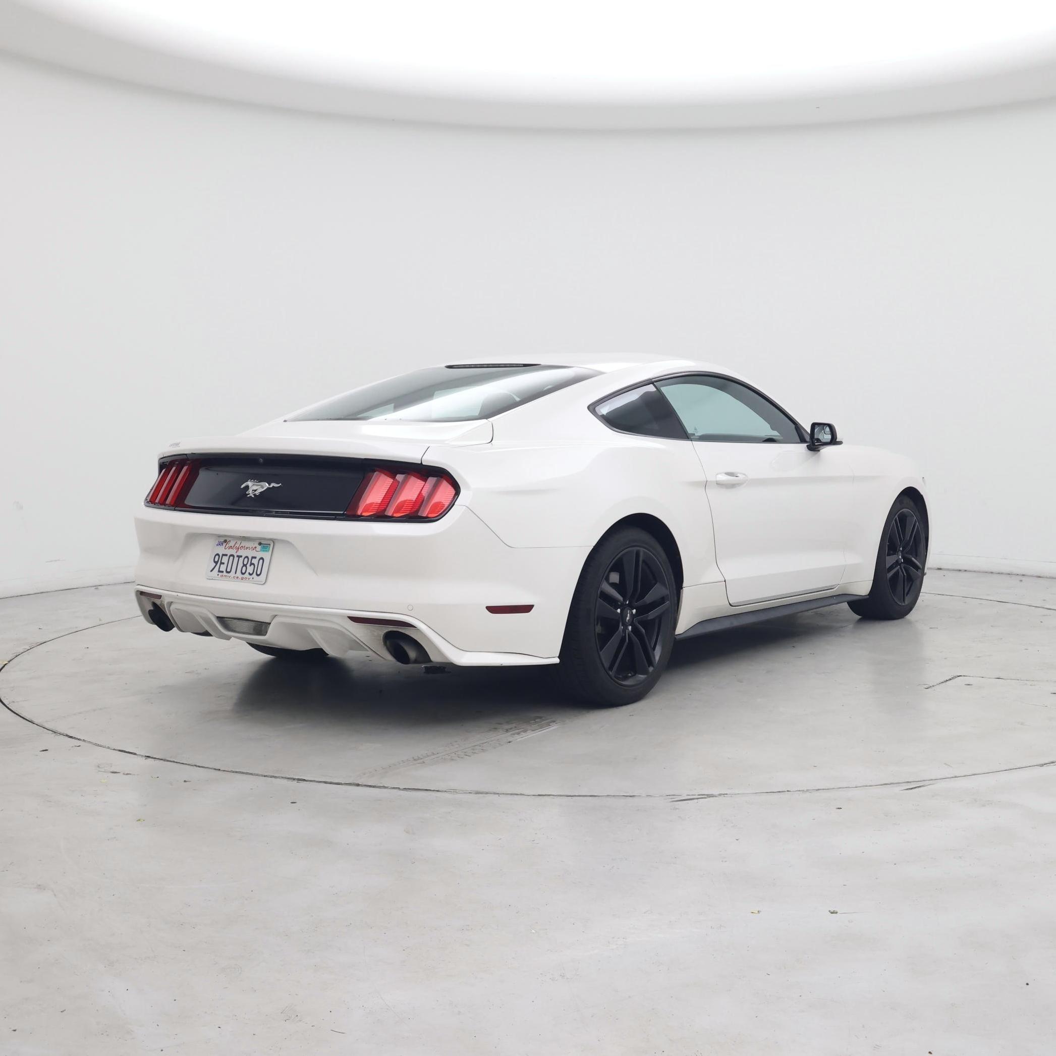 Thumbnail: 2017 Ford Mustang - 8