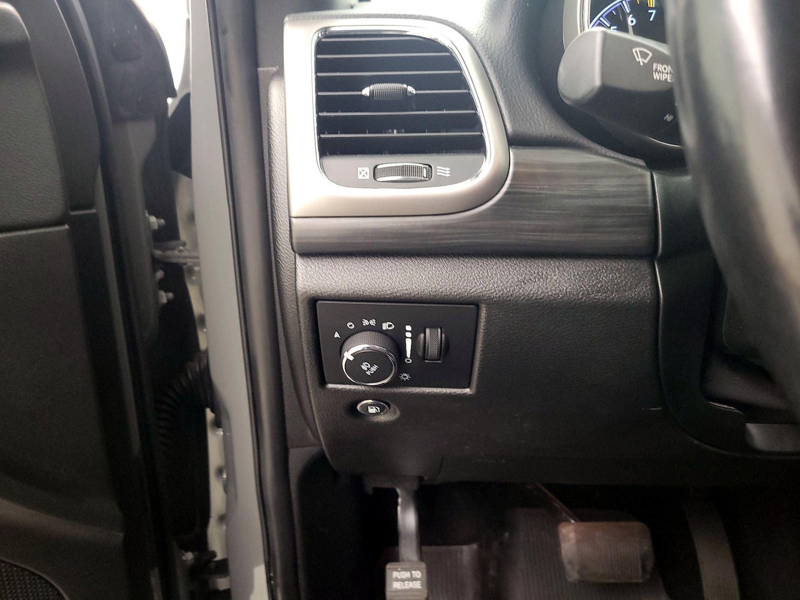 2021 Jeep Grand Cherokee Laredo X - Photo 14