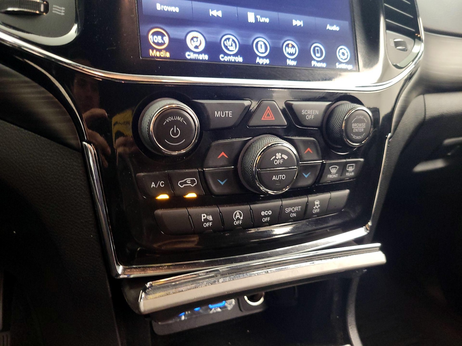 2021 Jeep Grand Cherokee Laredo X - Photo 17