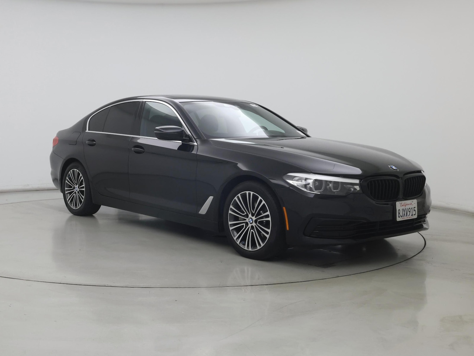 2019 BMW 5 Series 530i - Photo 2