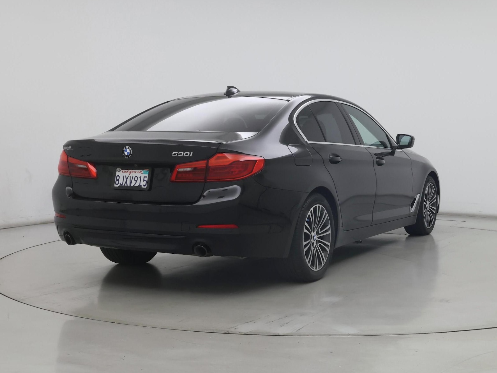 2019 BMW 5 Series 530i - Photo 9