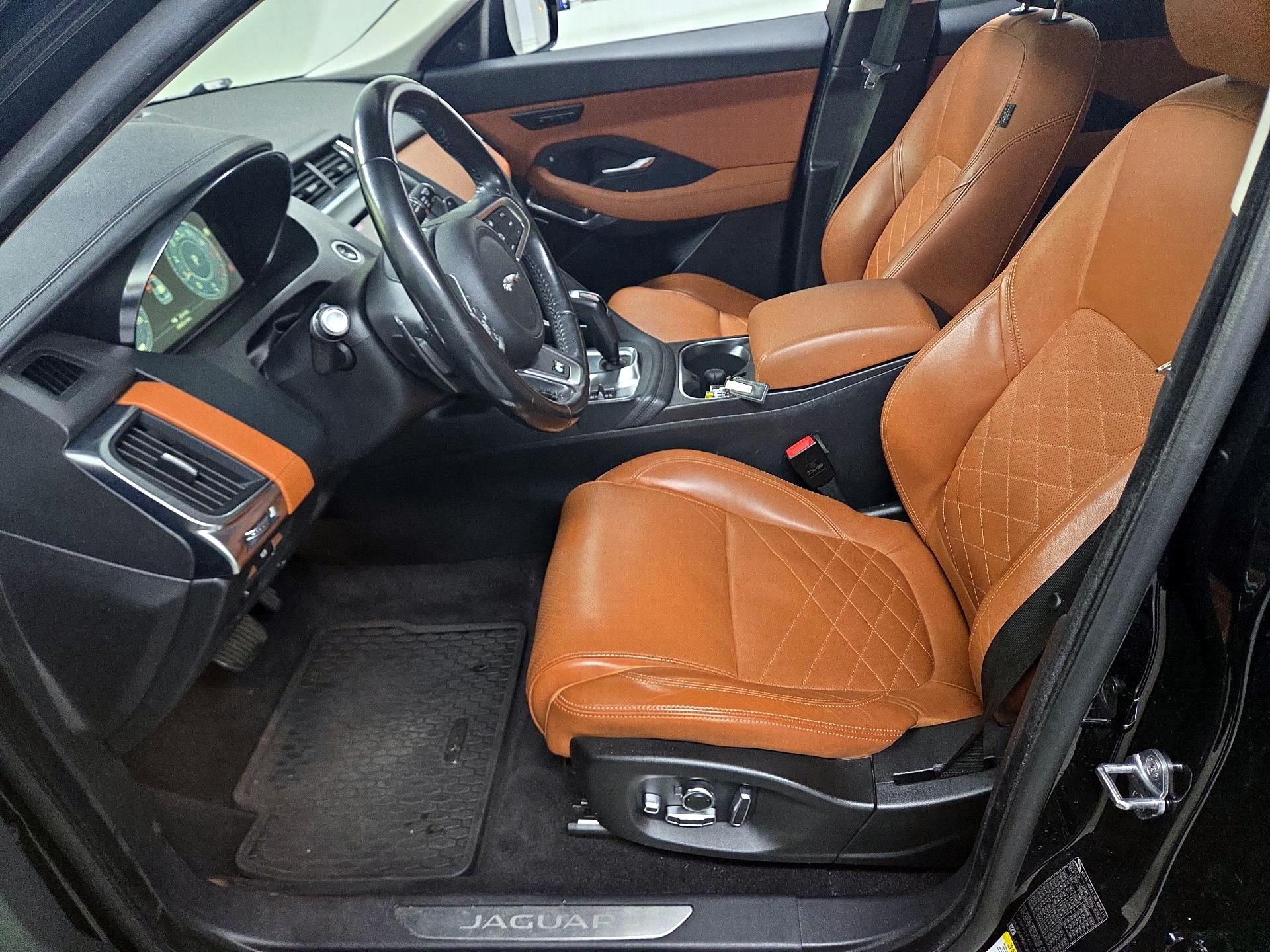 Thumbnail: 2020 Jaguar E-Pace - 11
