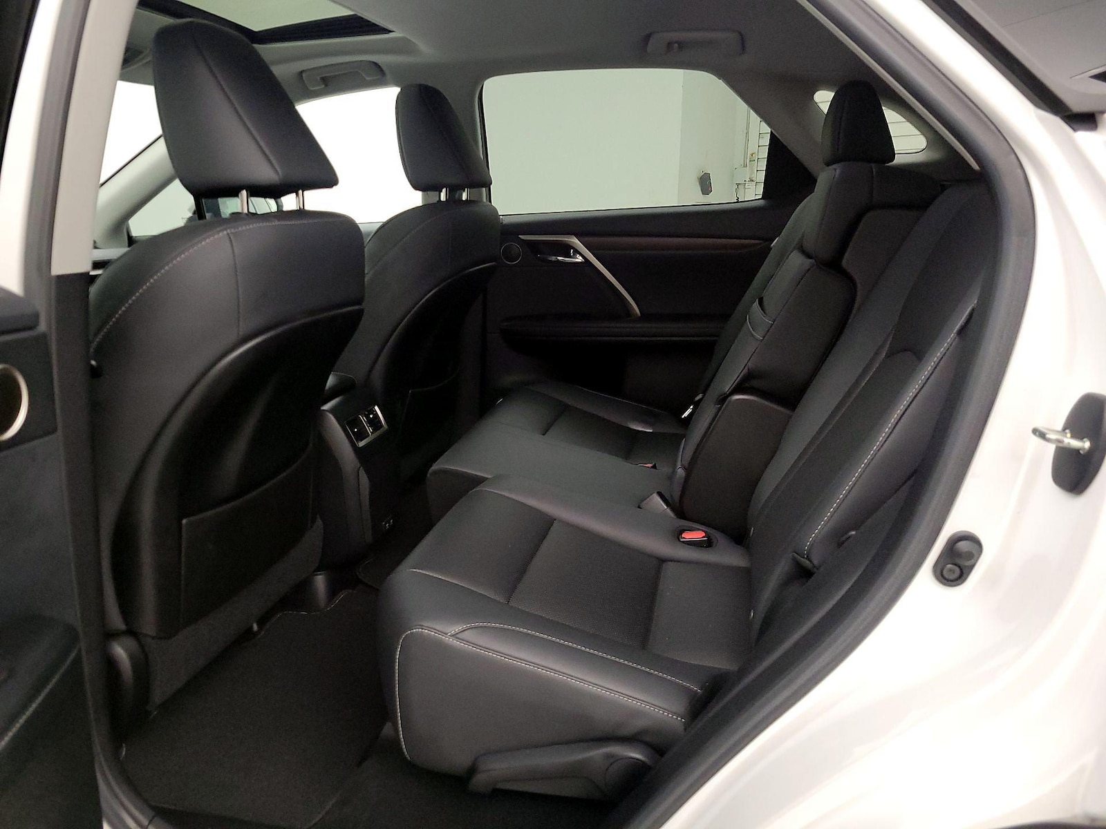 2022 Lexus RX 350 - Photo 21