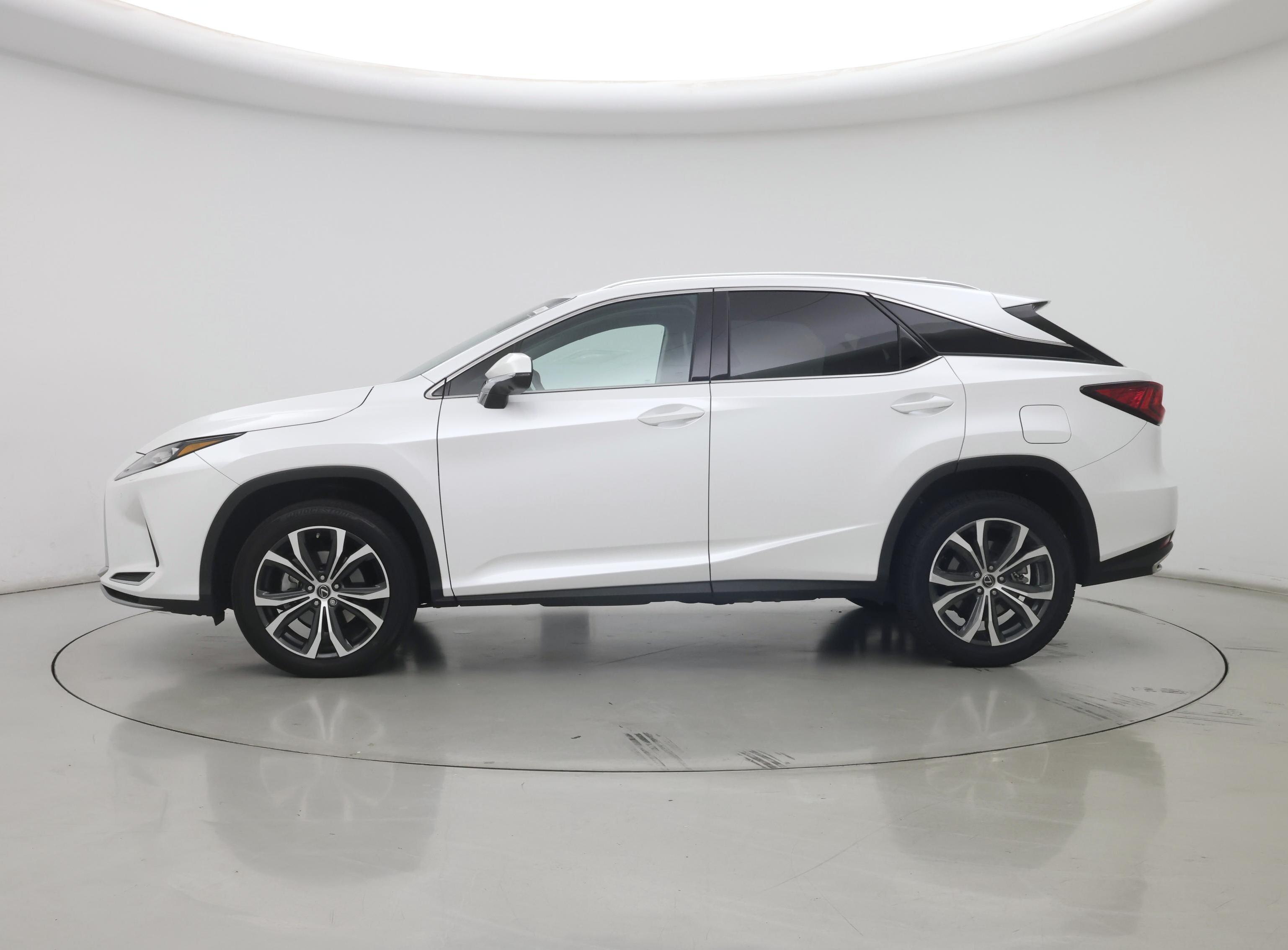 Thumbnail: 2022 Lexus RX - 3
