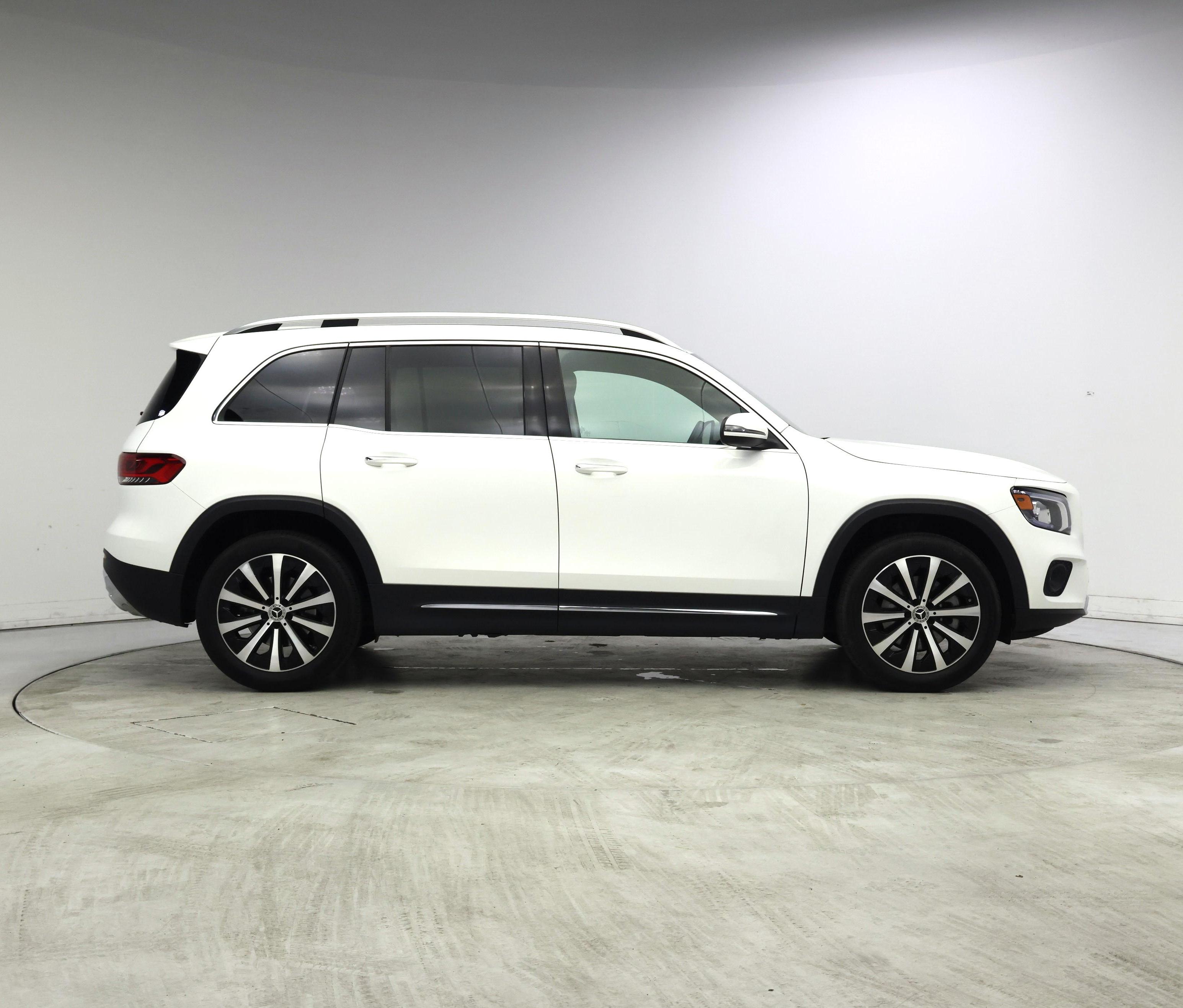Thumbnail: 2023 Mercedes-Benz GLB - 7