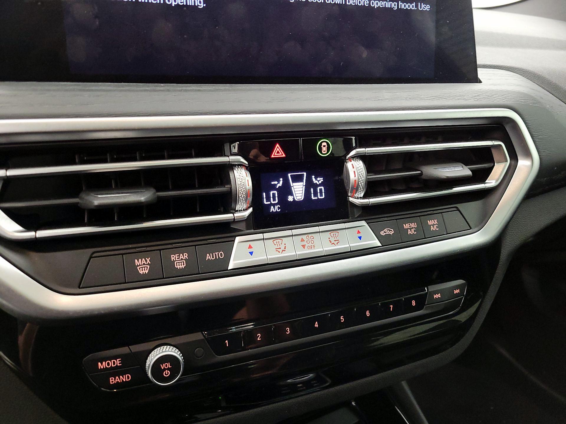 Thumbnail: 2023 BMW X3 - 16