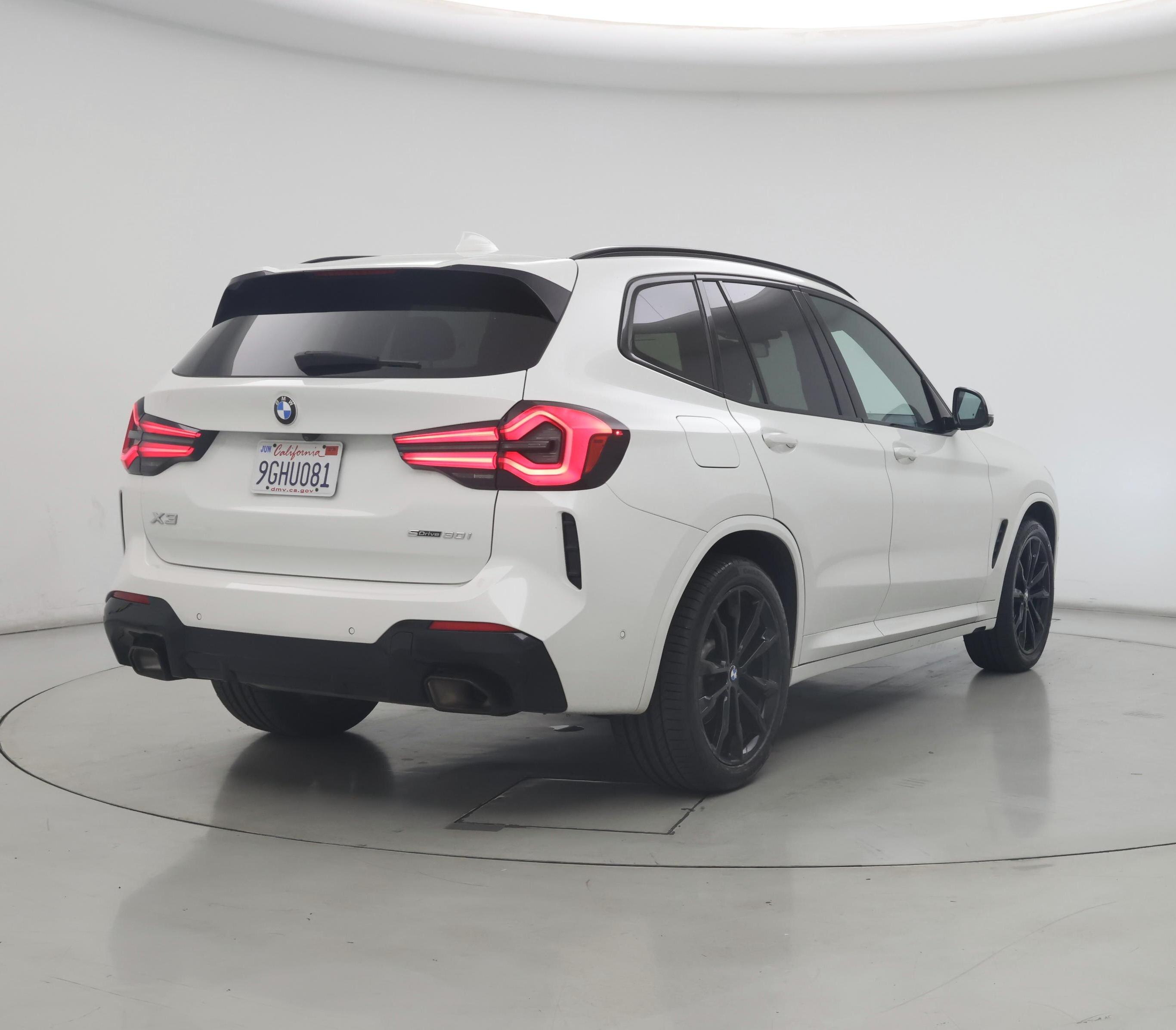 Thumbnail: 2023 BMW X3 - 8