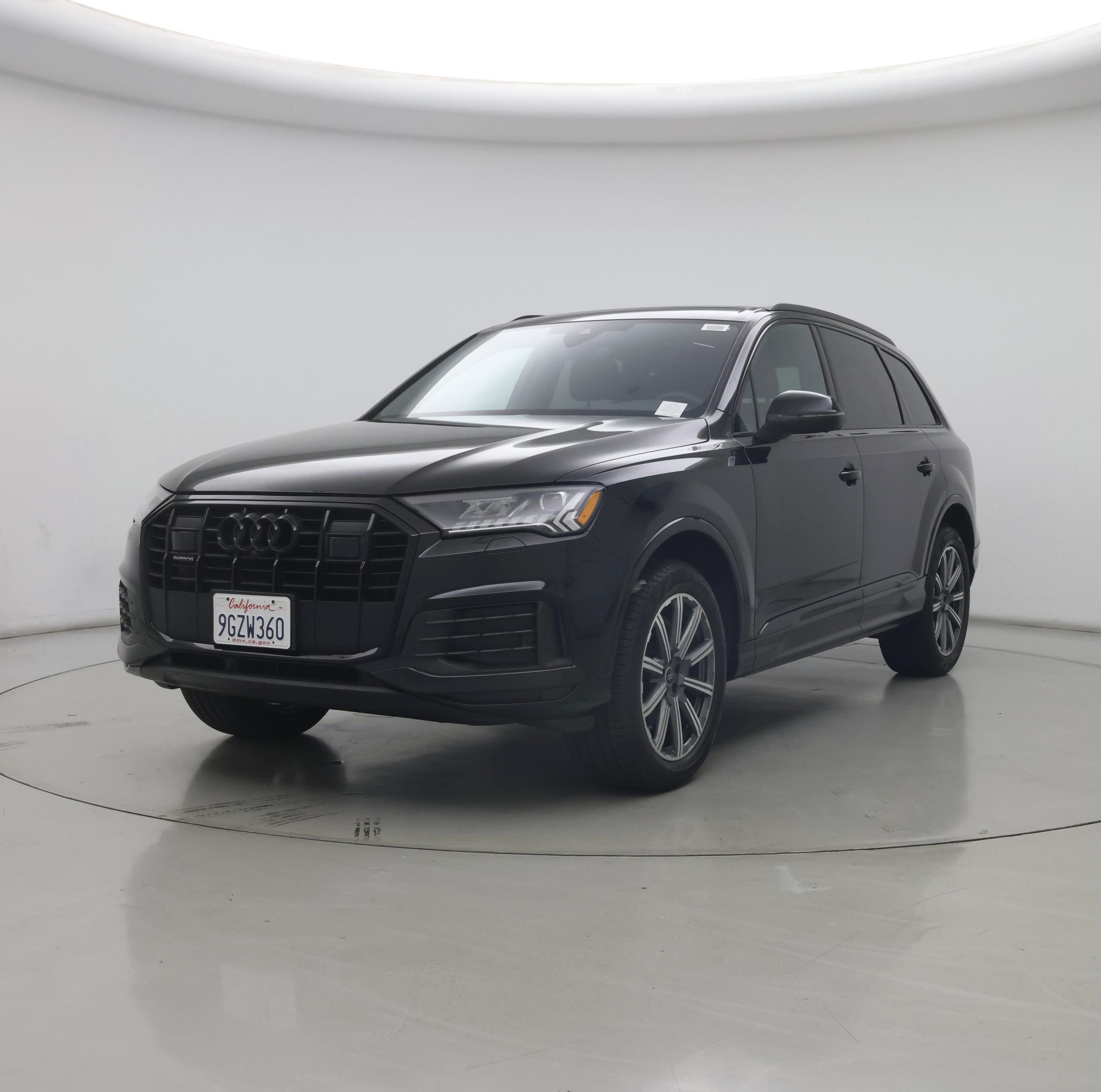 Thumbnail: 2023 Audi Q7 - 4