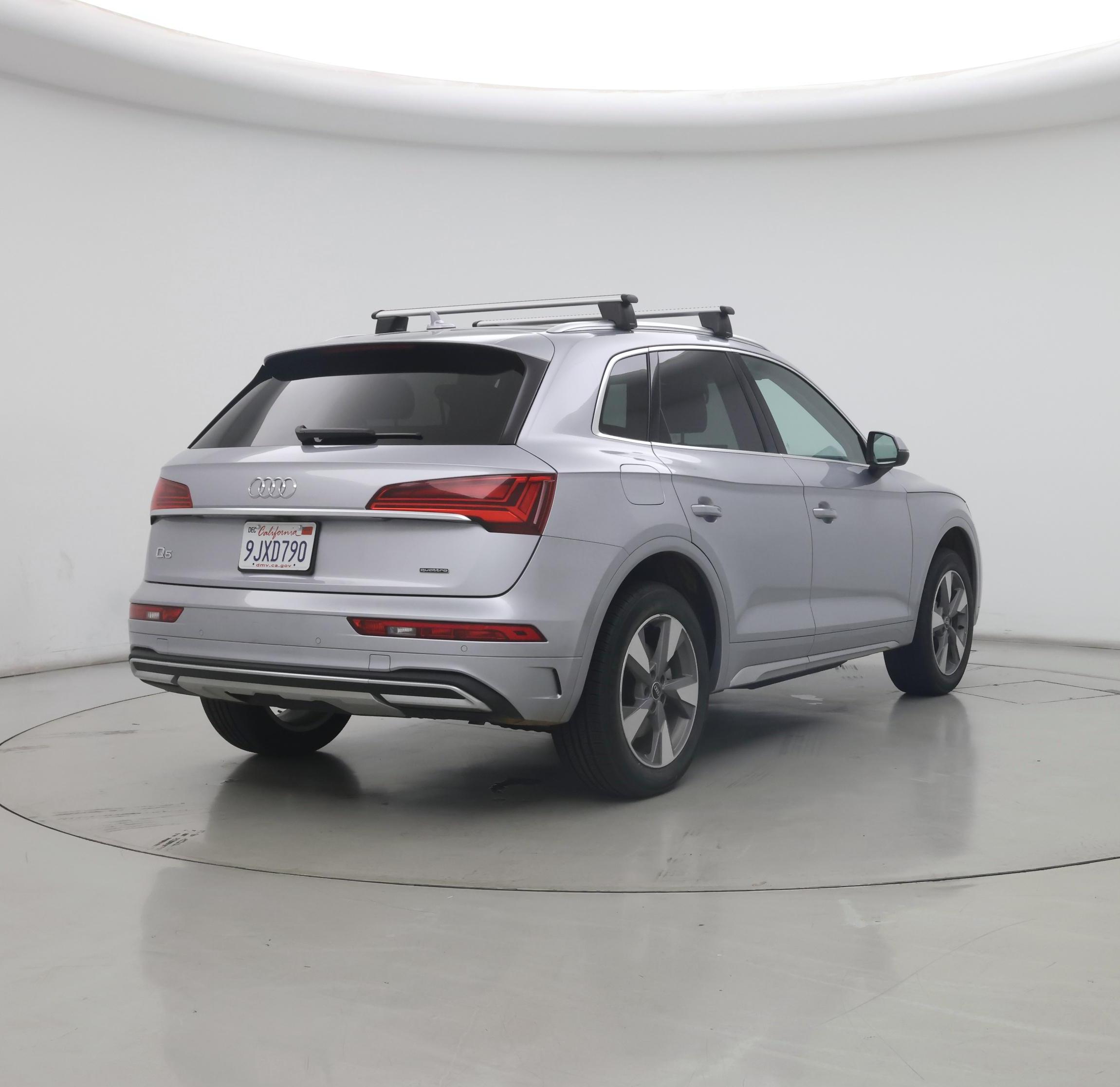 Thumbnail: 2024 Audi Q5 - 8