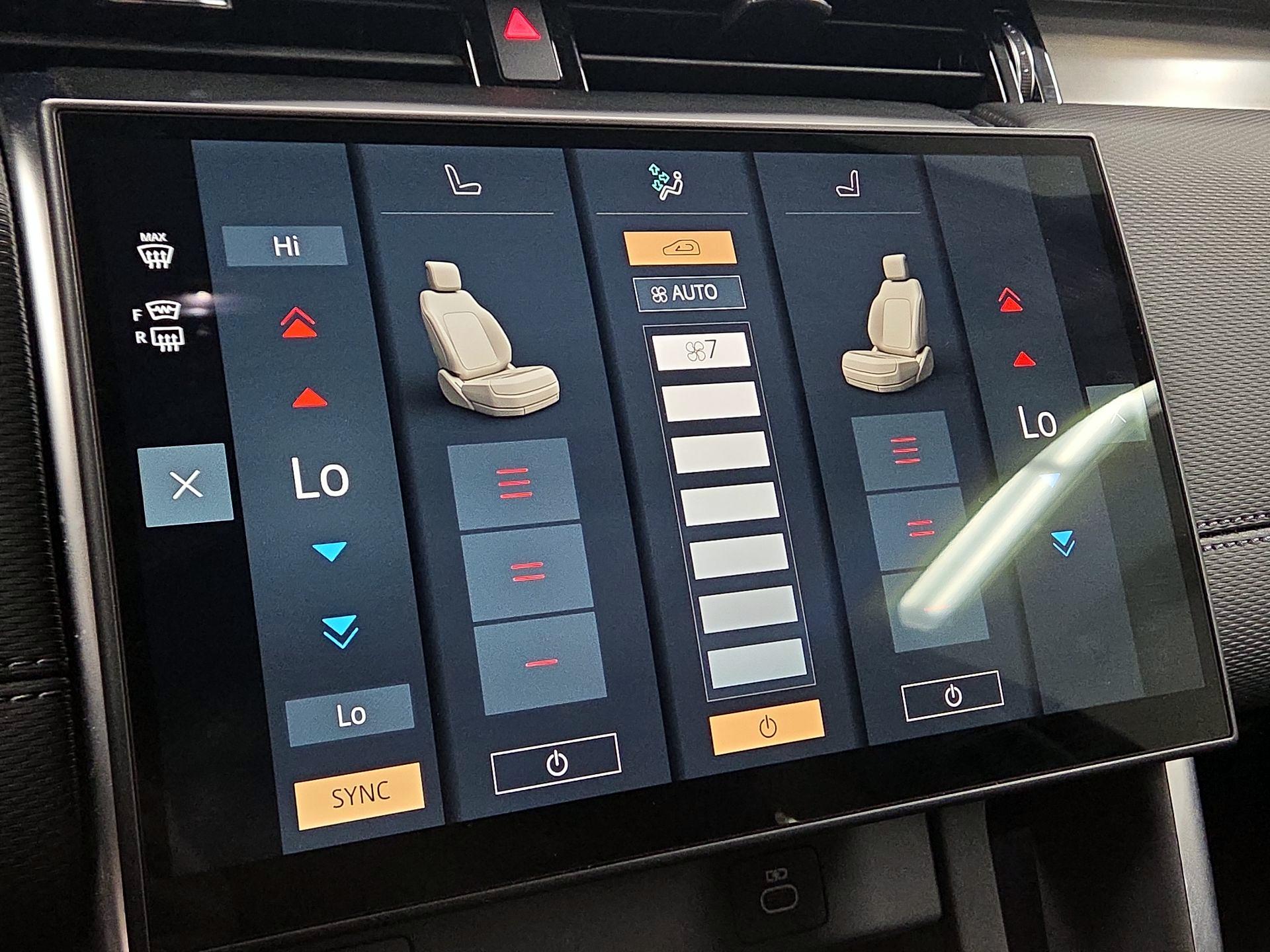 Thumbnail: 2025 Land Rover Discovery Sport - 16
