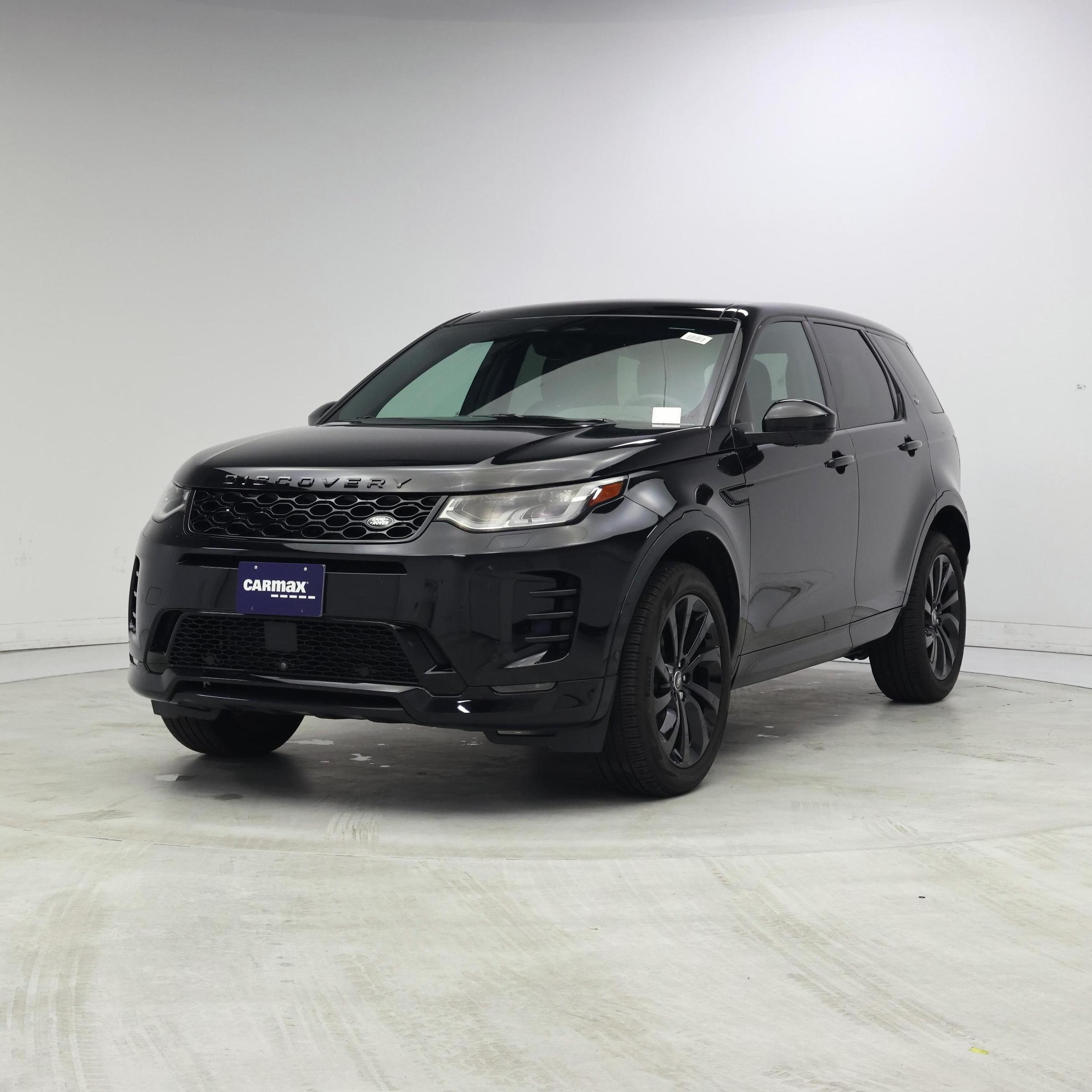 Thumbnail: 2025 Land Rover Discovery Sport - 4