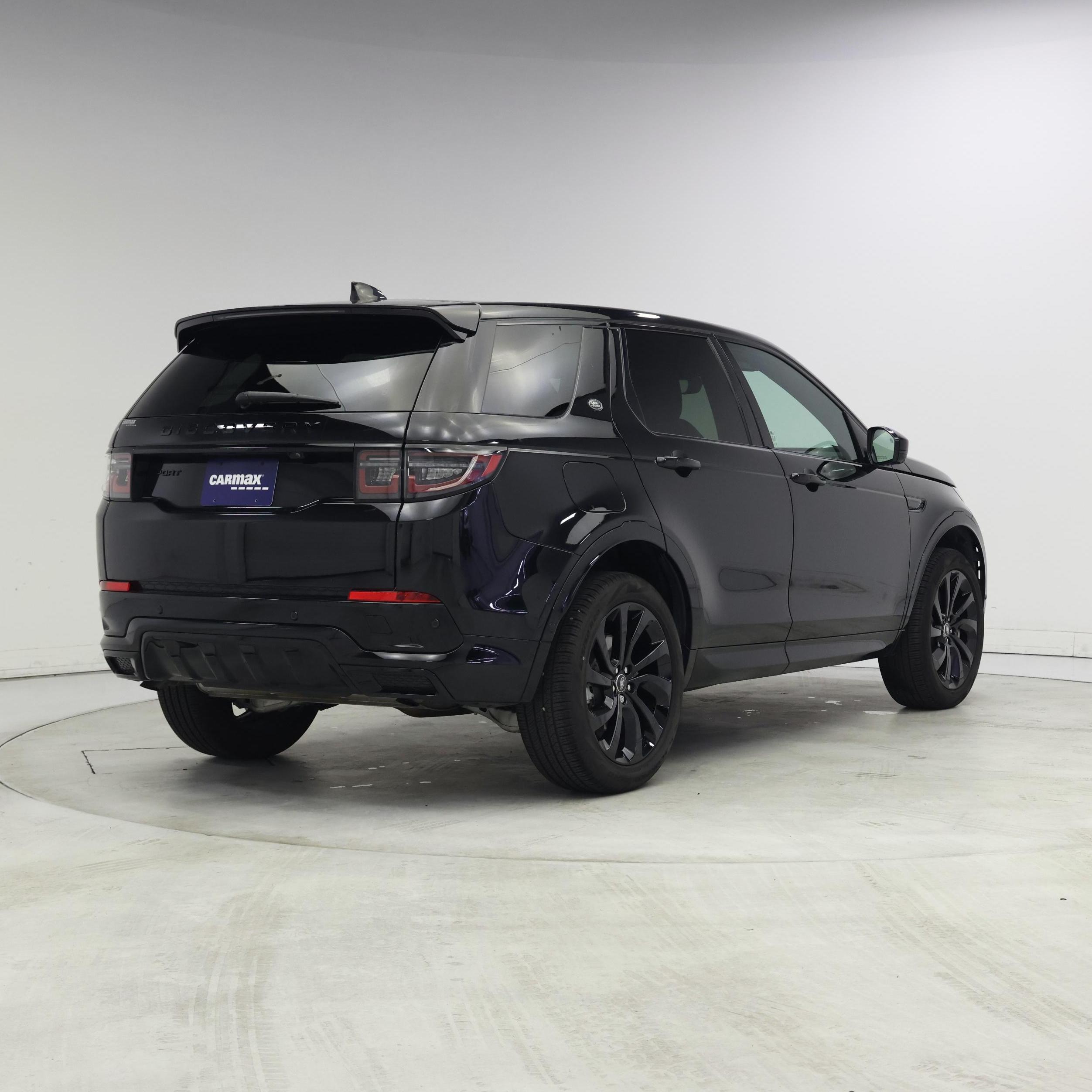 Thumbnail: 2025 Land Rover Discovery Sport - 8