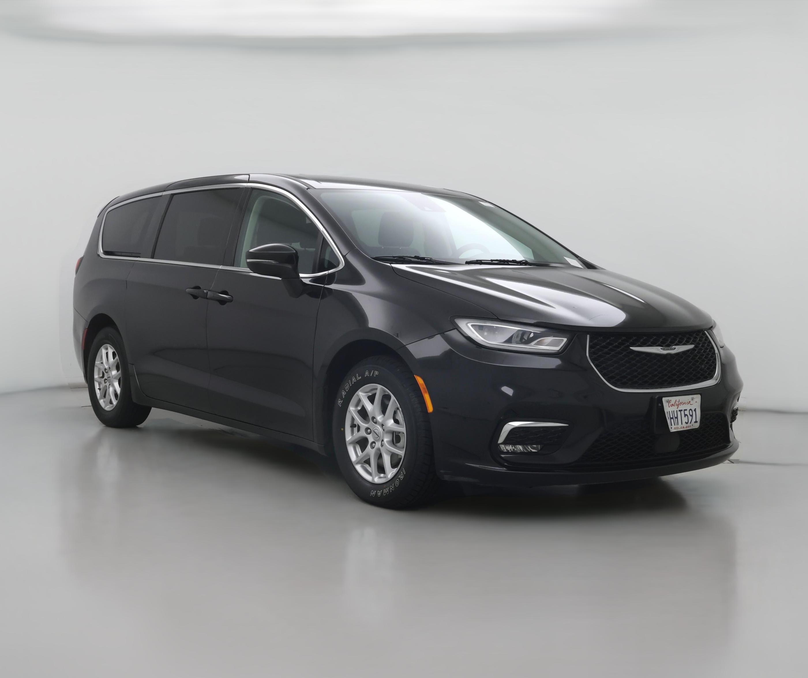 Thumbnail: 2023 Chrysler Pacifica - 1