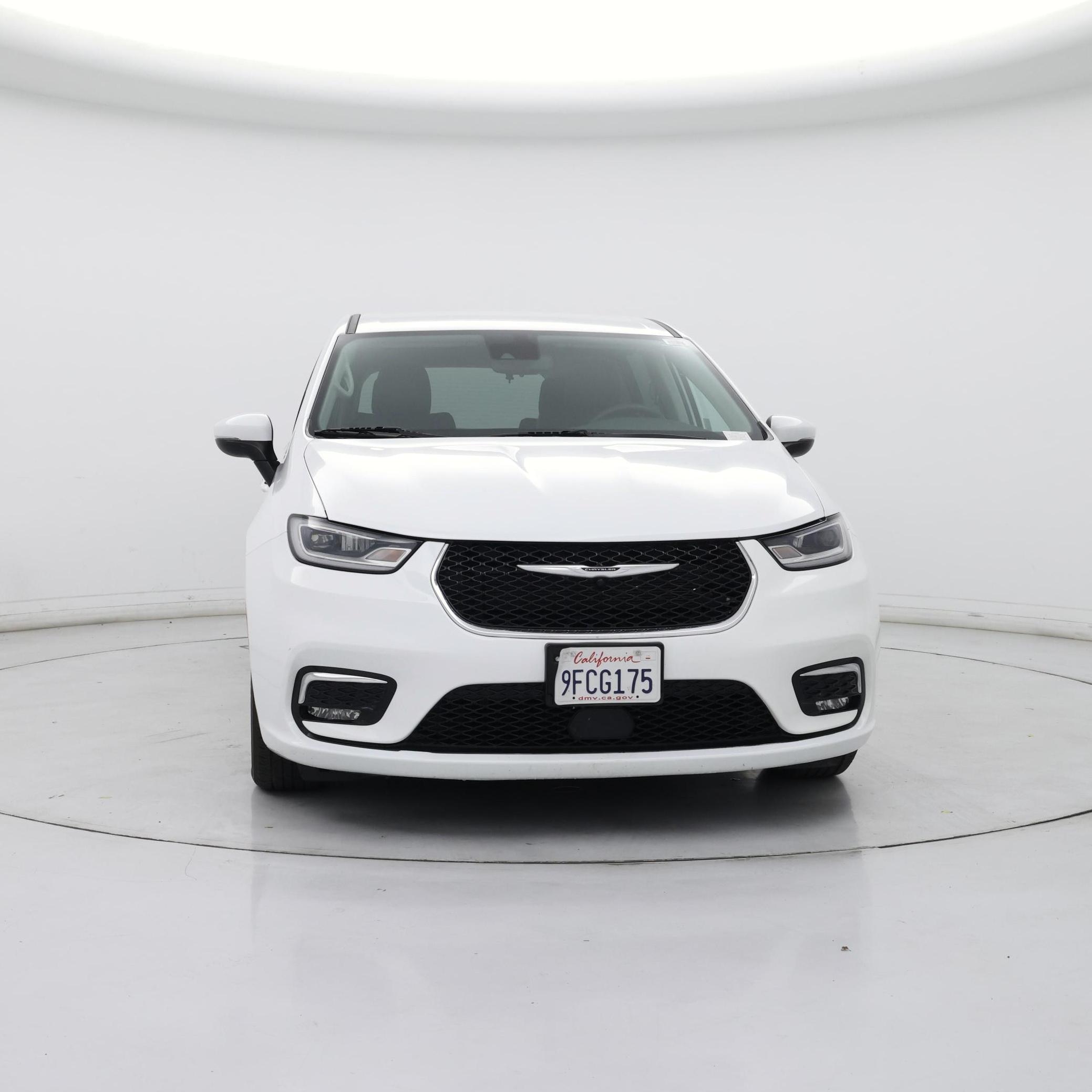 Thumbnail: 2023 Chrysler Pacifica - 5