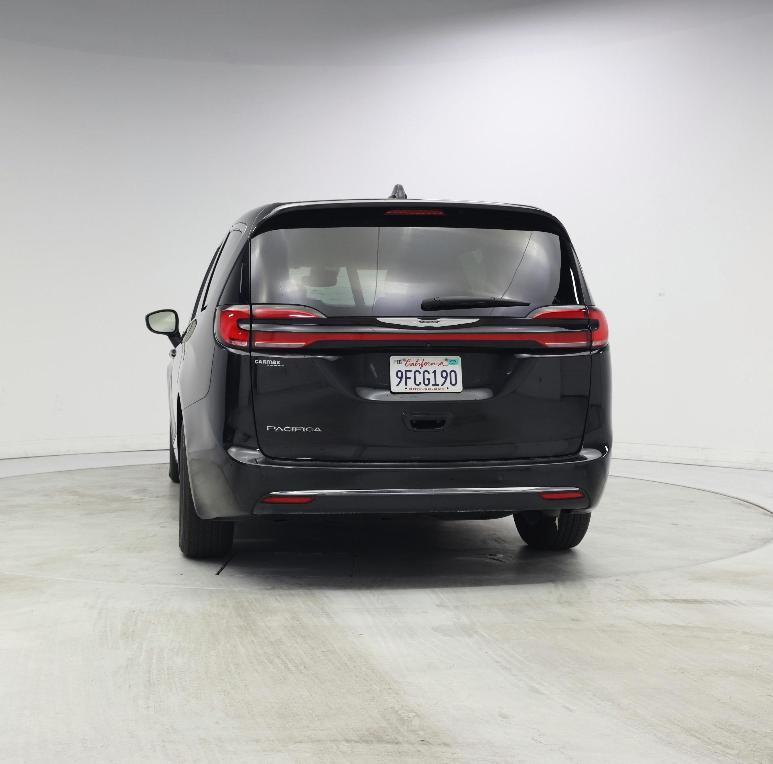Thumbnail: 2023 Chrysler Pacifica - 6