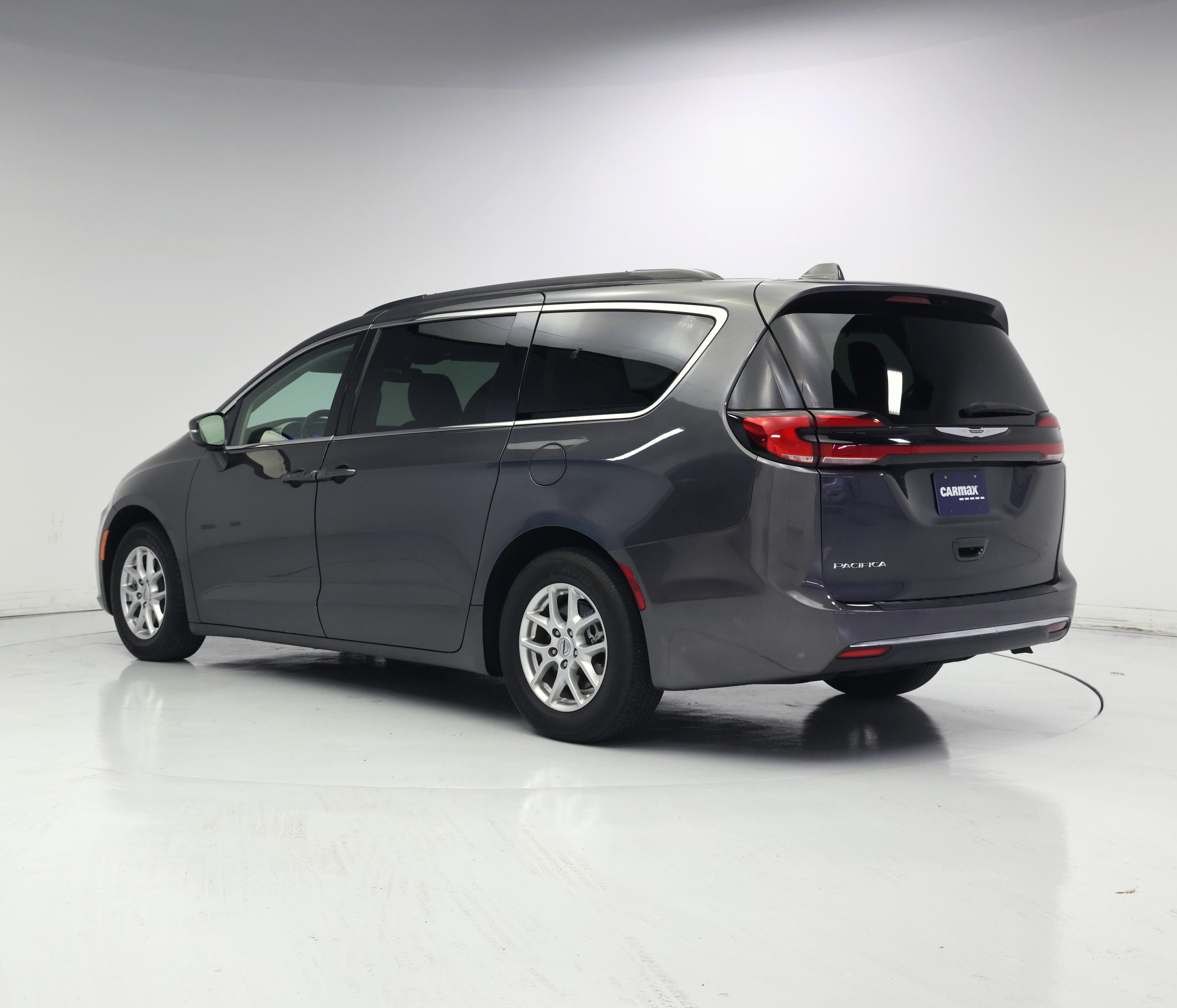 Thumbnail: 2022 Chrysler Pacifica - 2
