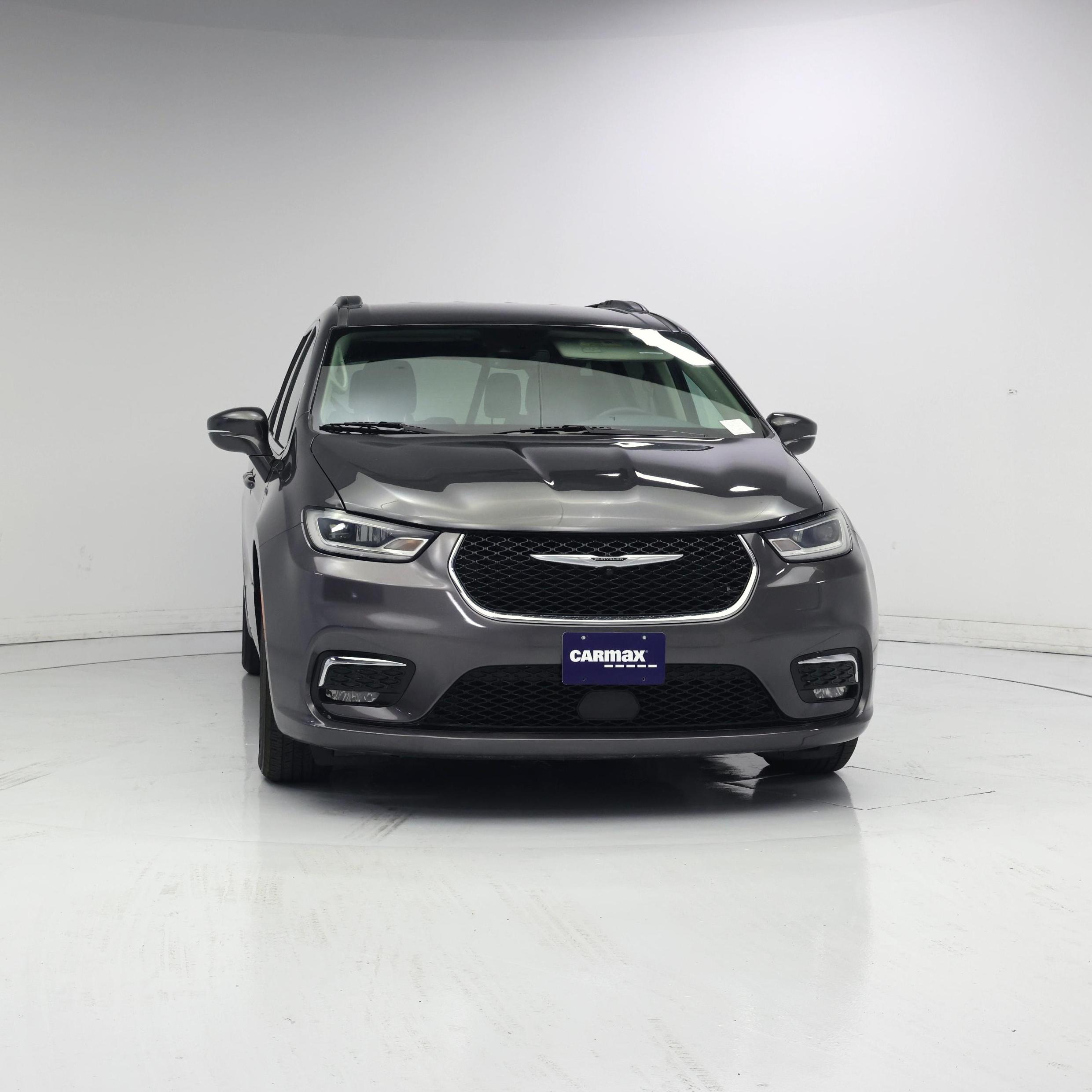 Thumbnail: 2022 Chrysler Pacifica - 5