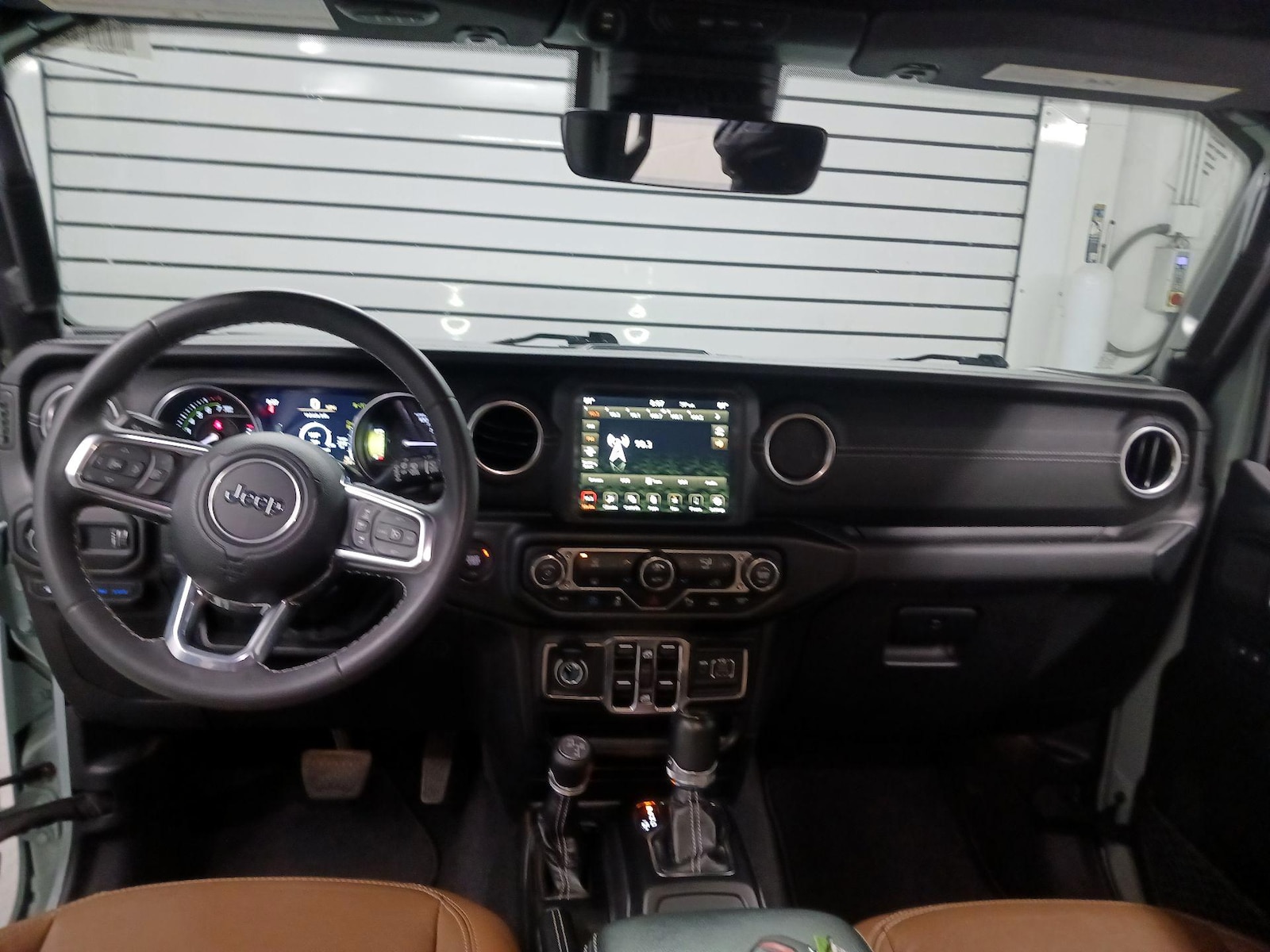 2023 Jeep Wrangler 4xe Sahara 4XE - Photo 10