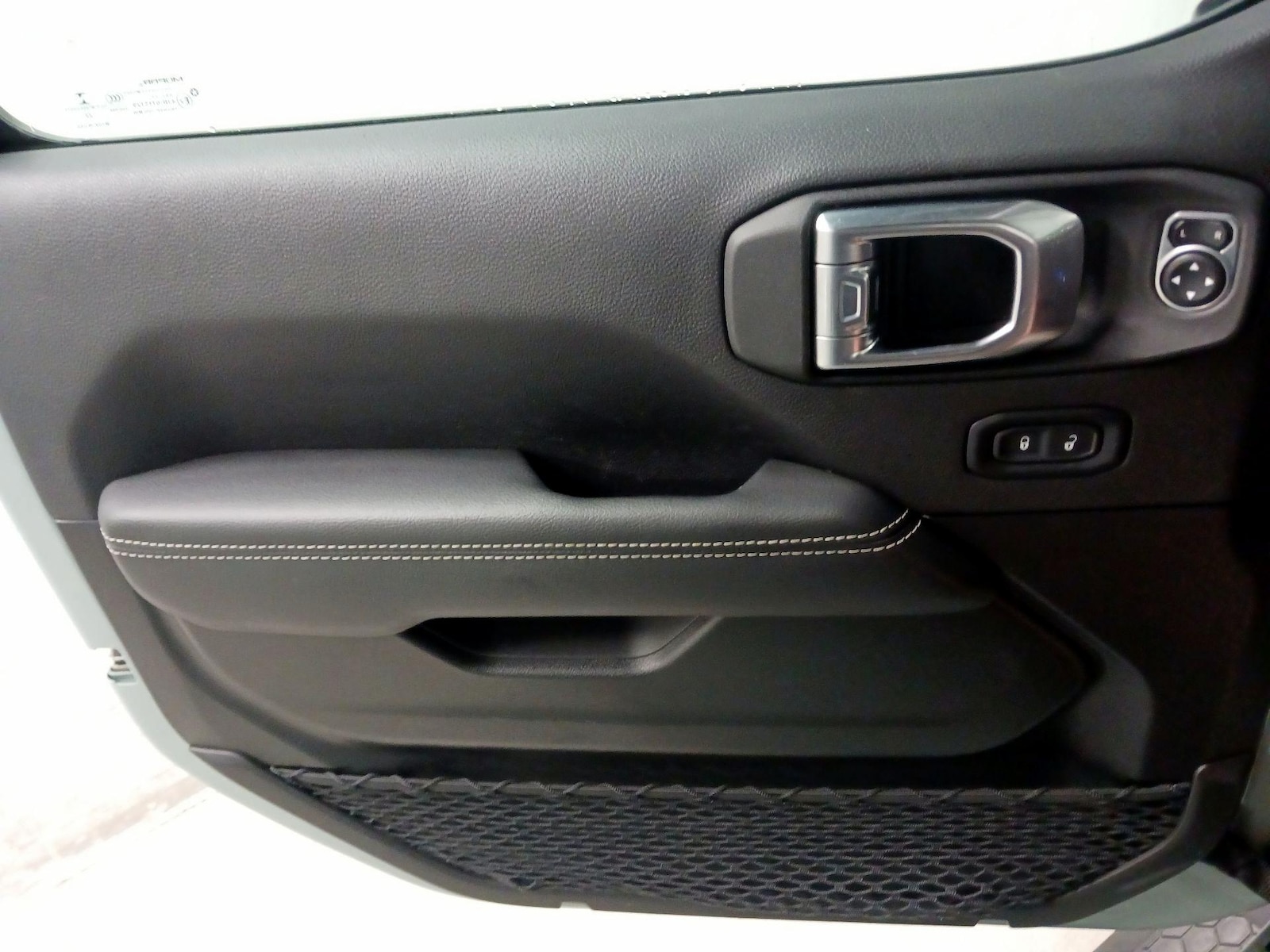 2023 Jeep Wrangler 4xe Sahara 4XE - Photo 13