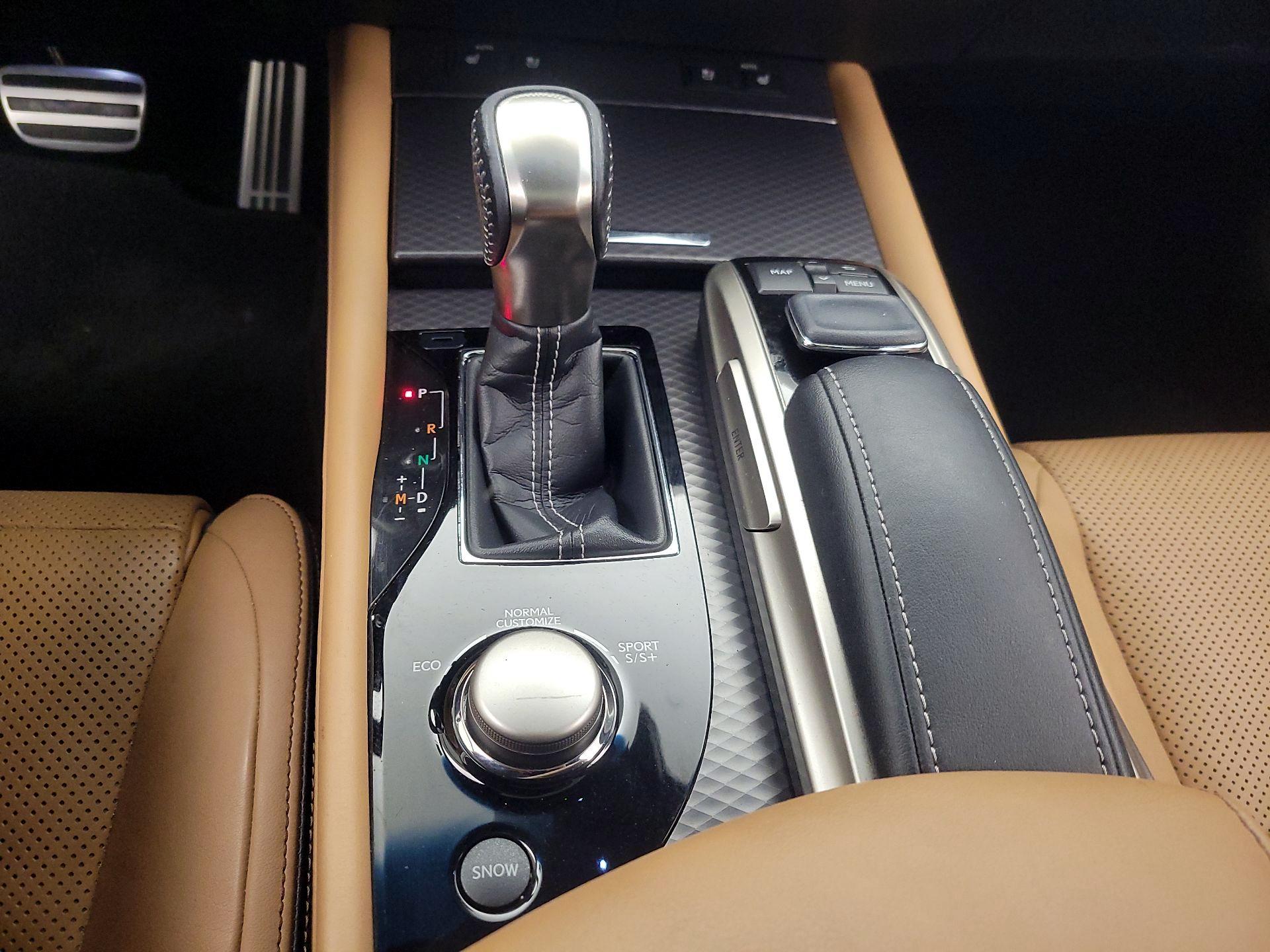 Thumbnail: 2018 Lexus GS - 18