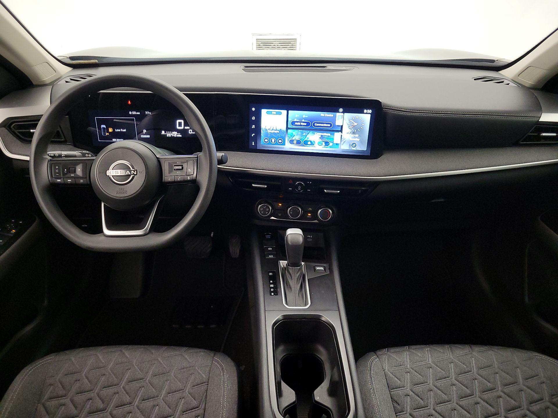 Thumbnail: 2025 Nissan Kicks - 9