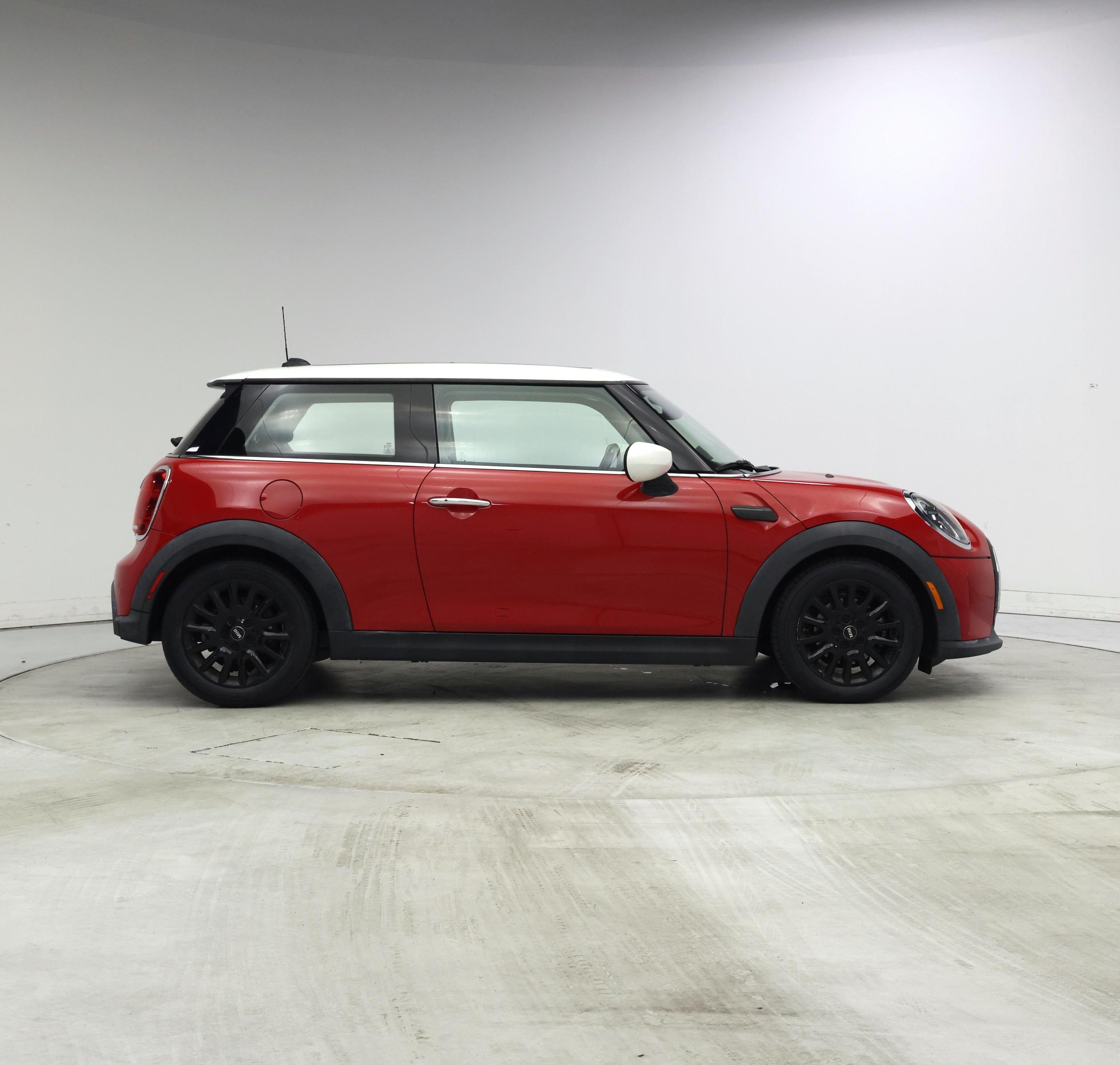 Thumbnail: 2022 MINI Cooper Hardtop - 7