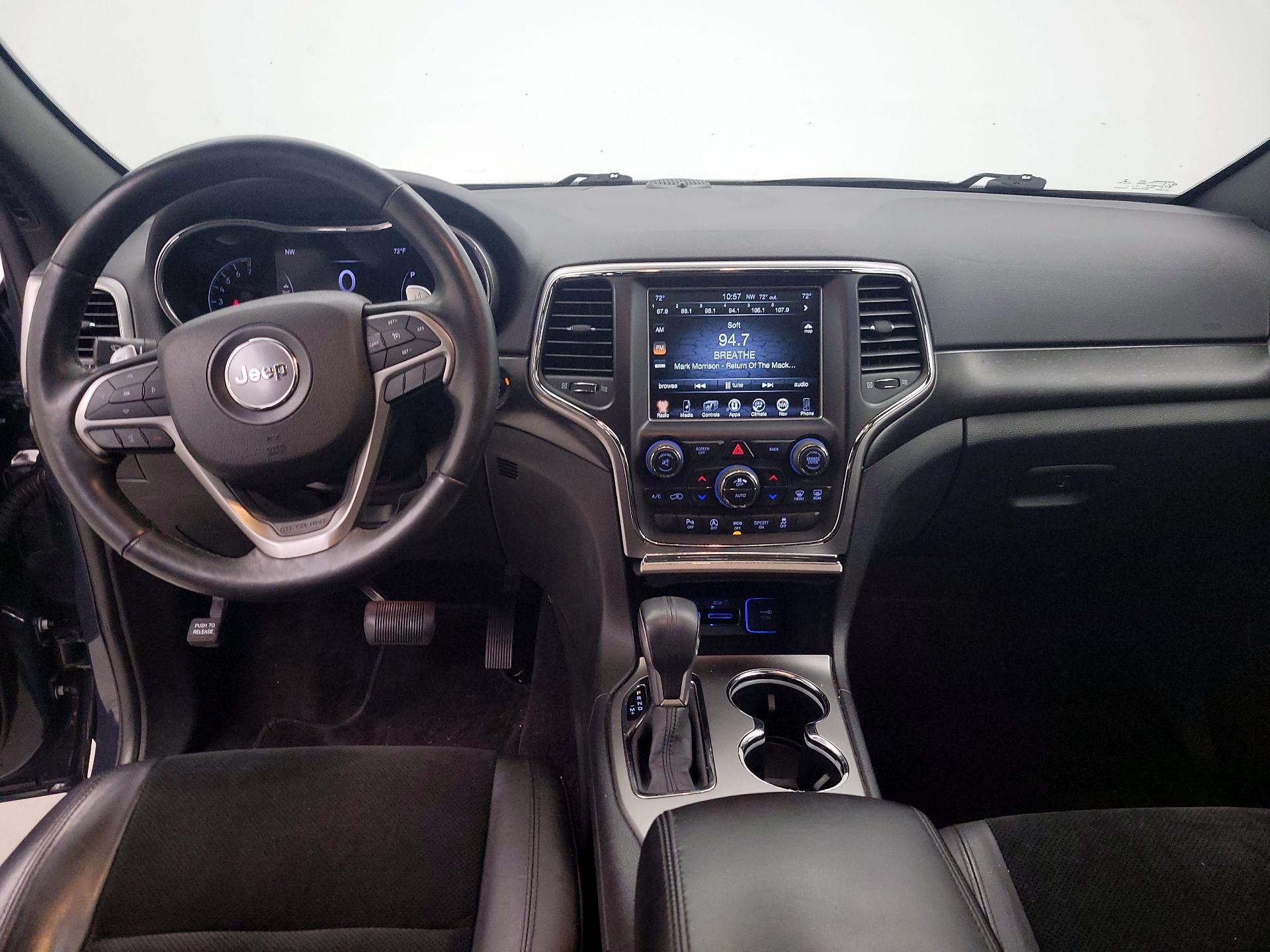 Thumbnail: 2017 Jeep Grand Cherokee - 9